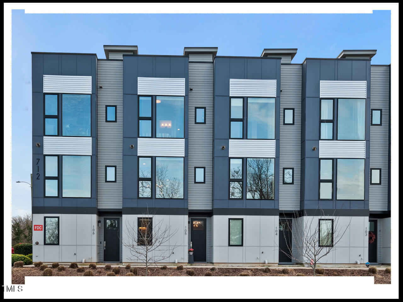 712 E Edenton Street # 105