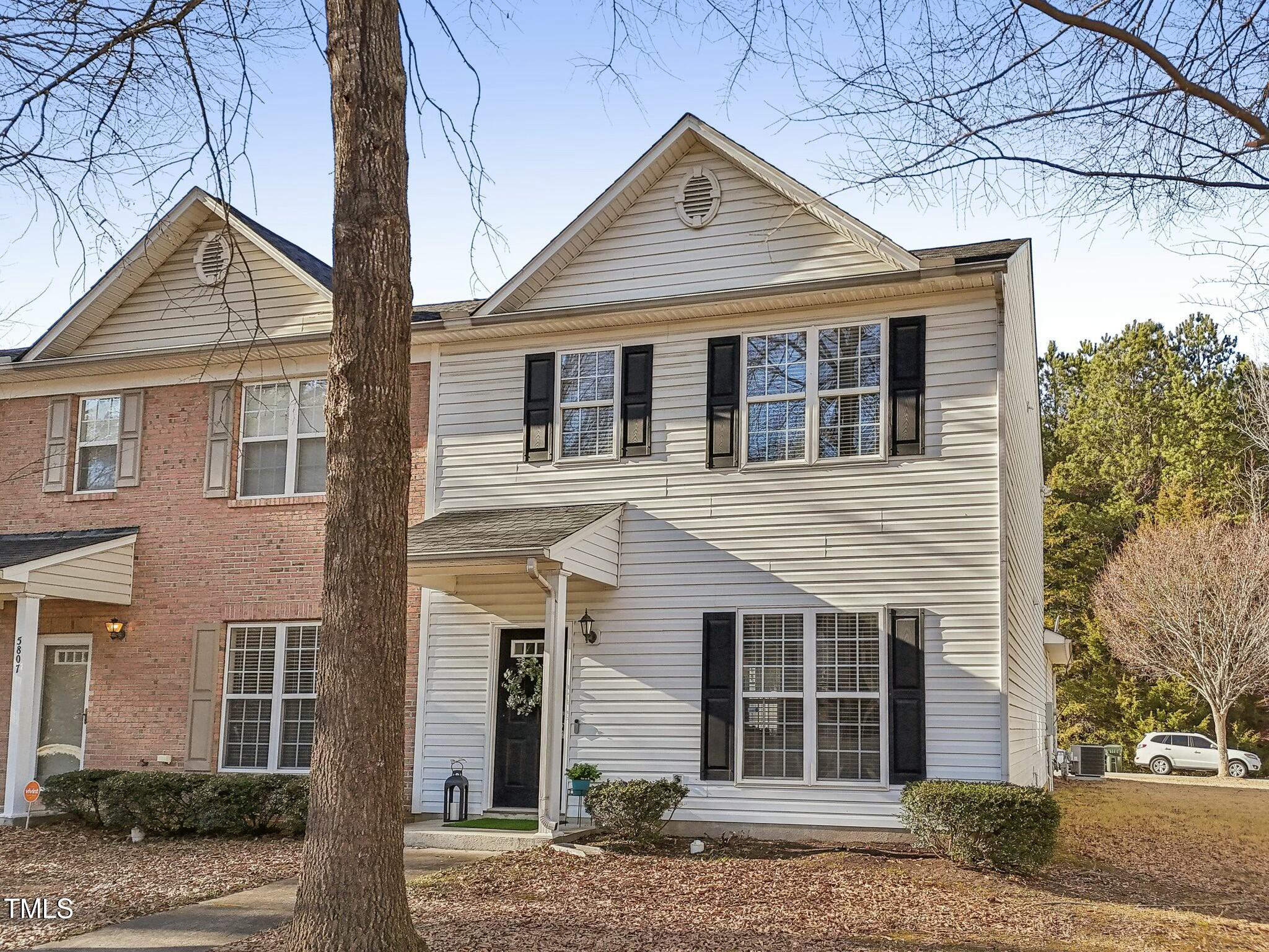 5809 Neuse Wood Drive Property Photo