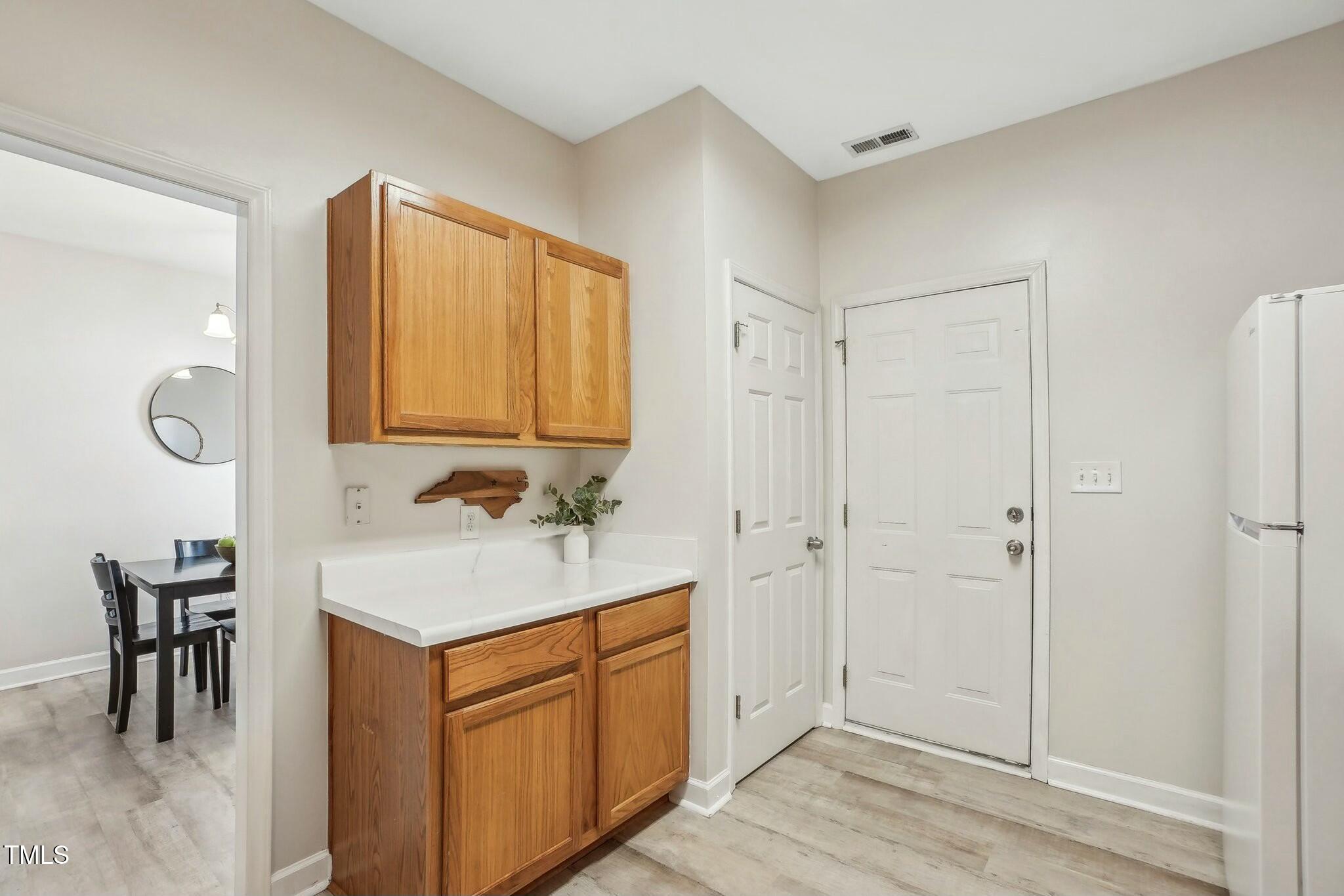 5809 Neuse Wood Drive Property Photo 10