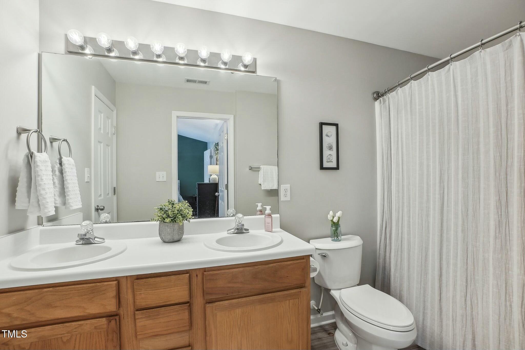 5809 Neuse Wood Drive Property Photo 19