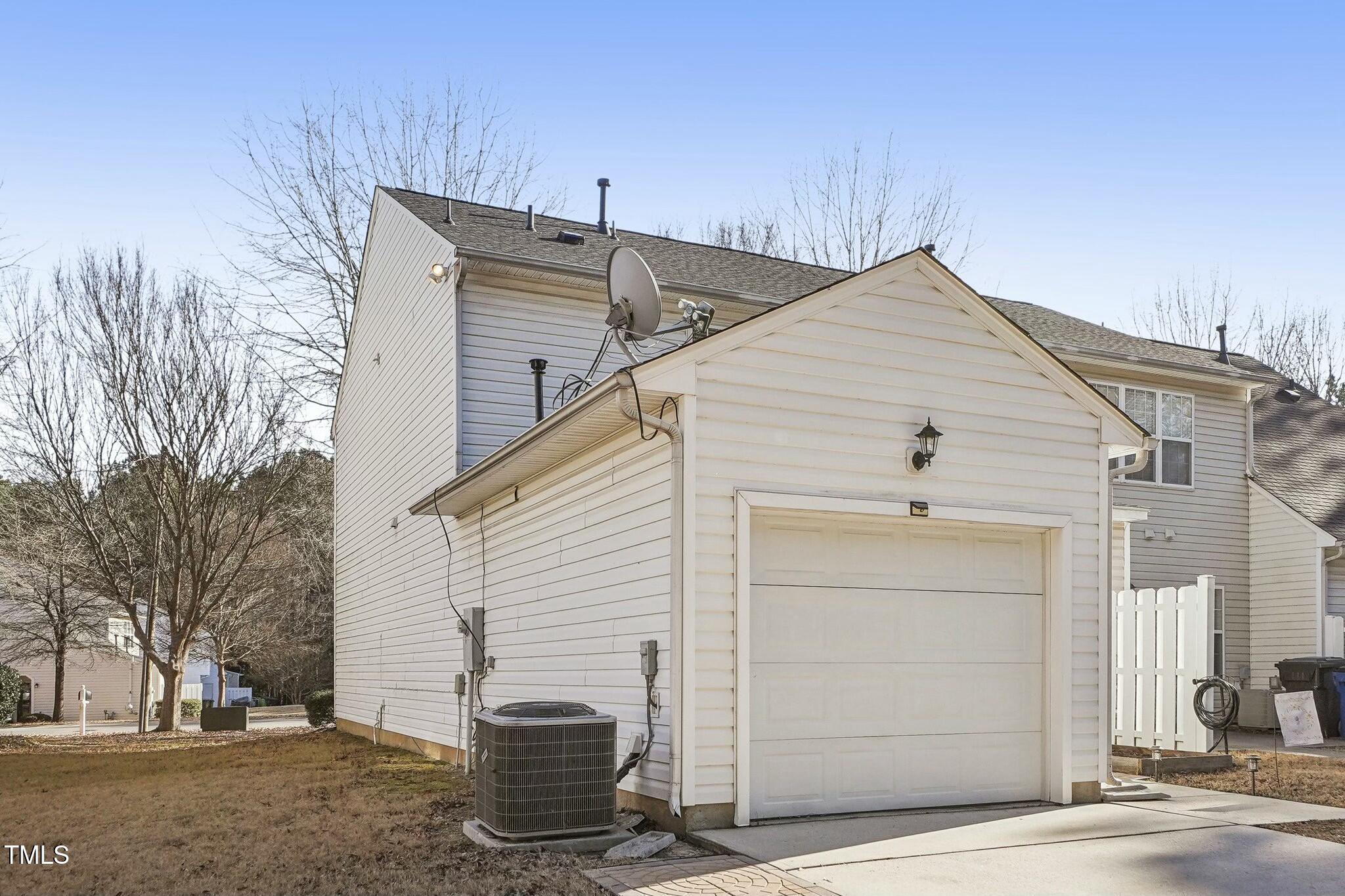 5809 Neuse Wood Drive Property Photo 23
