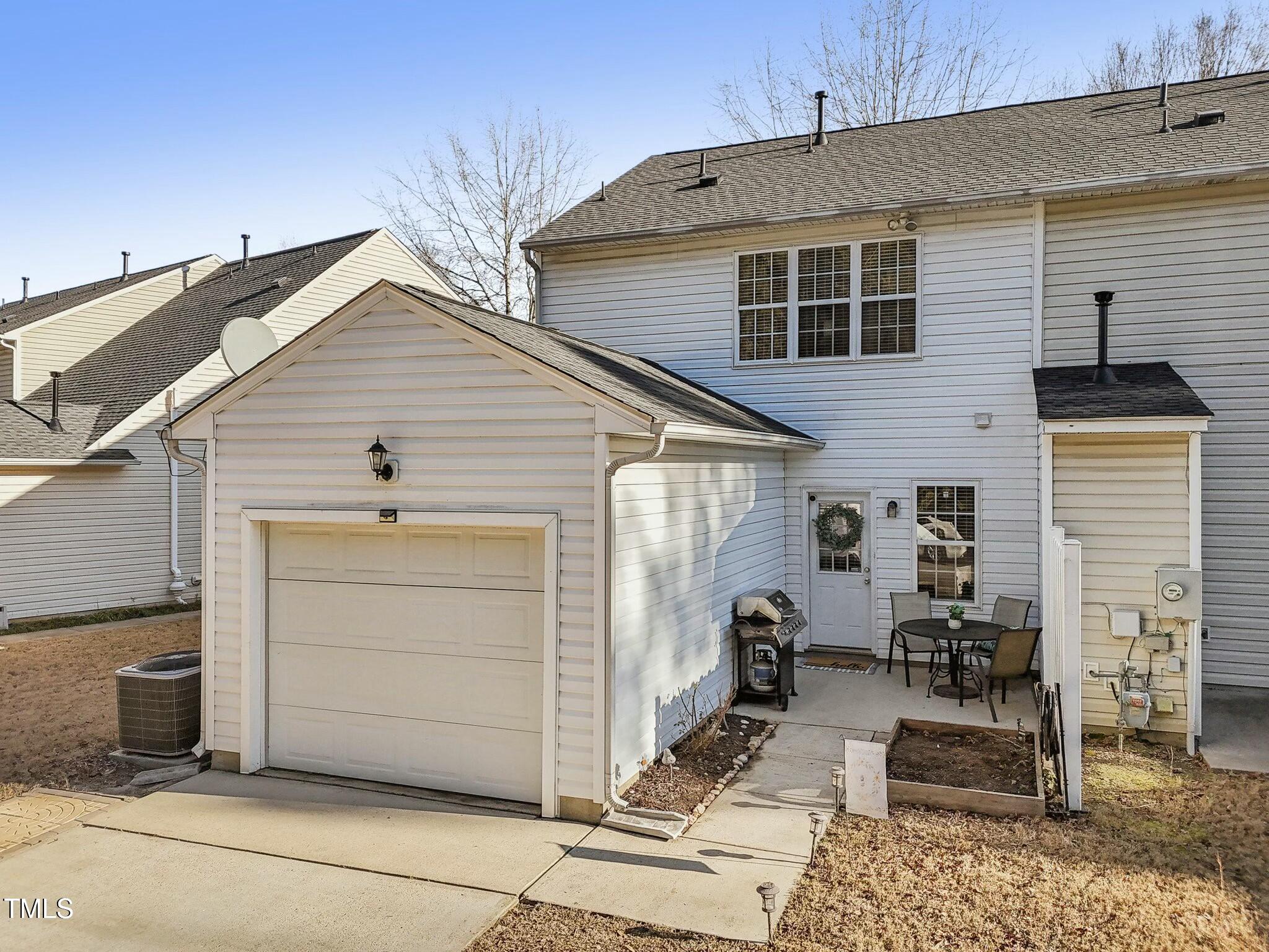 5809 Neuse Wood Drive Property Photo 28