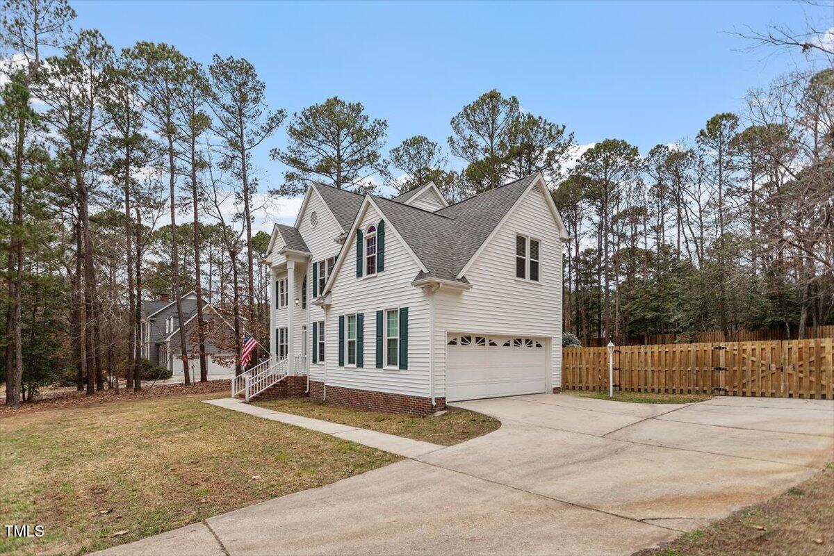 1513 Holland Hills Drive Property Photo 2