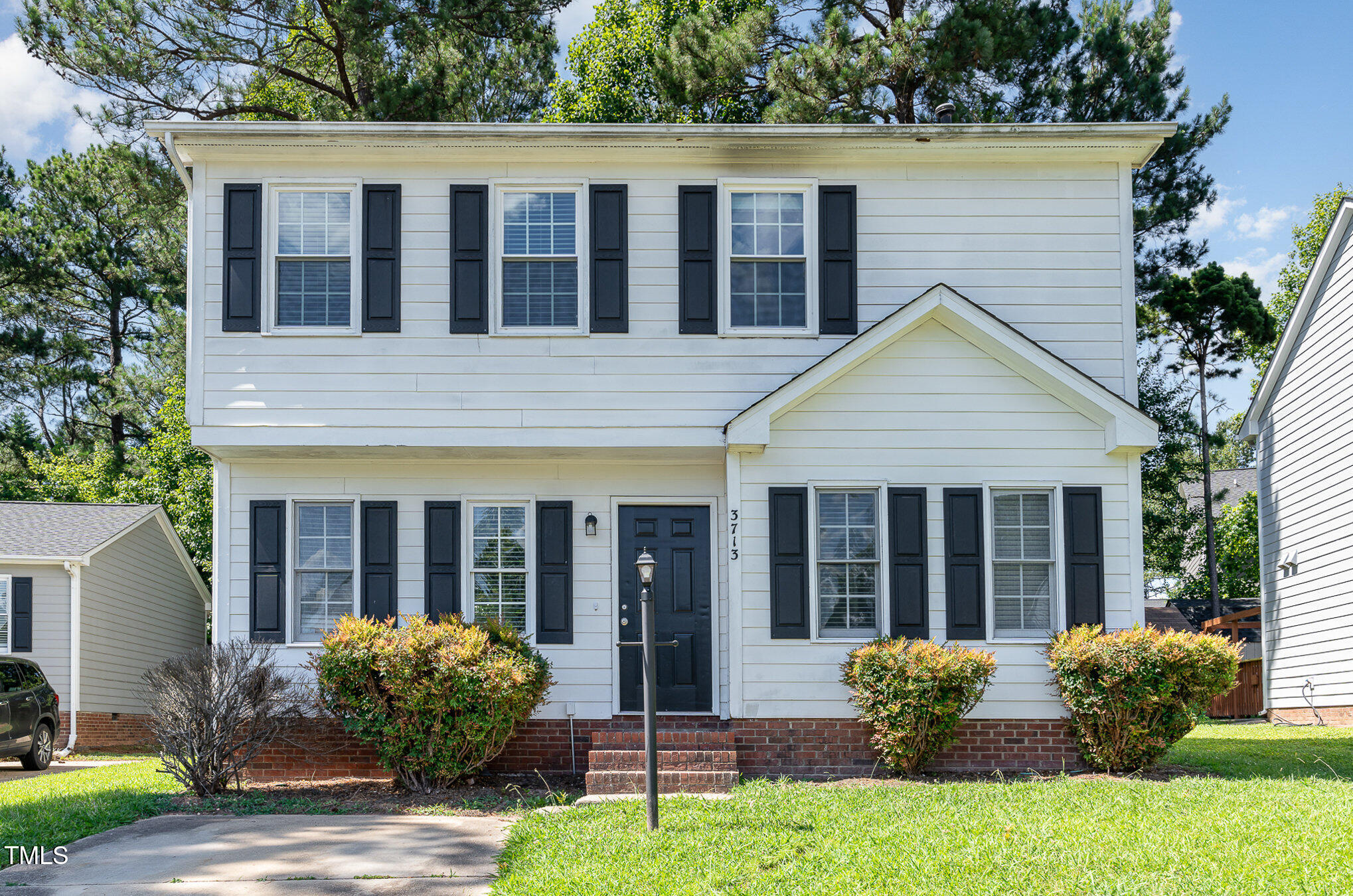 Abercromby Real Estate Listings Main Image