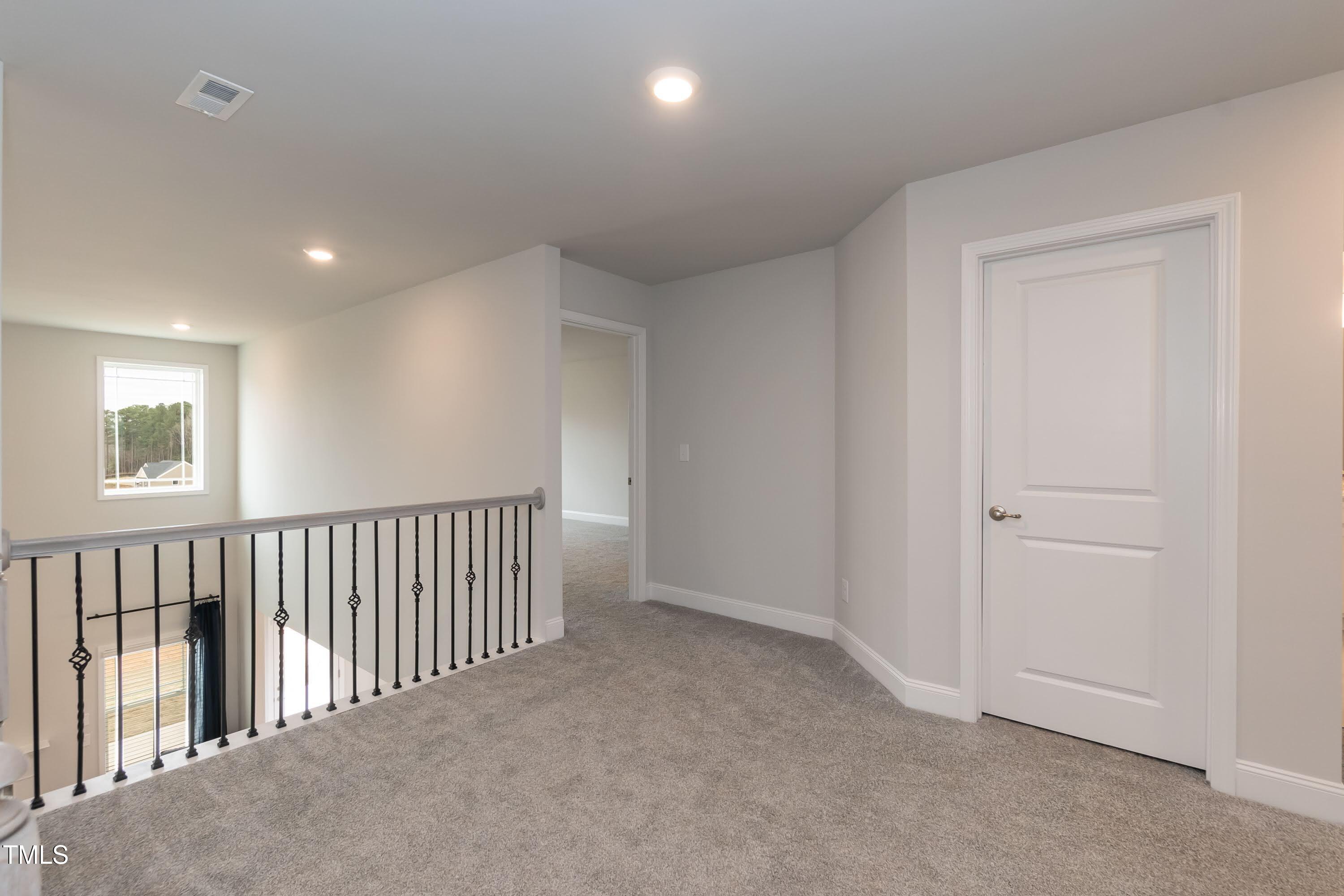 102 Oxford Court Property Photo 33