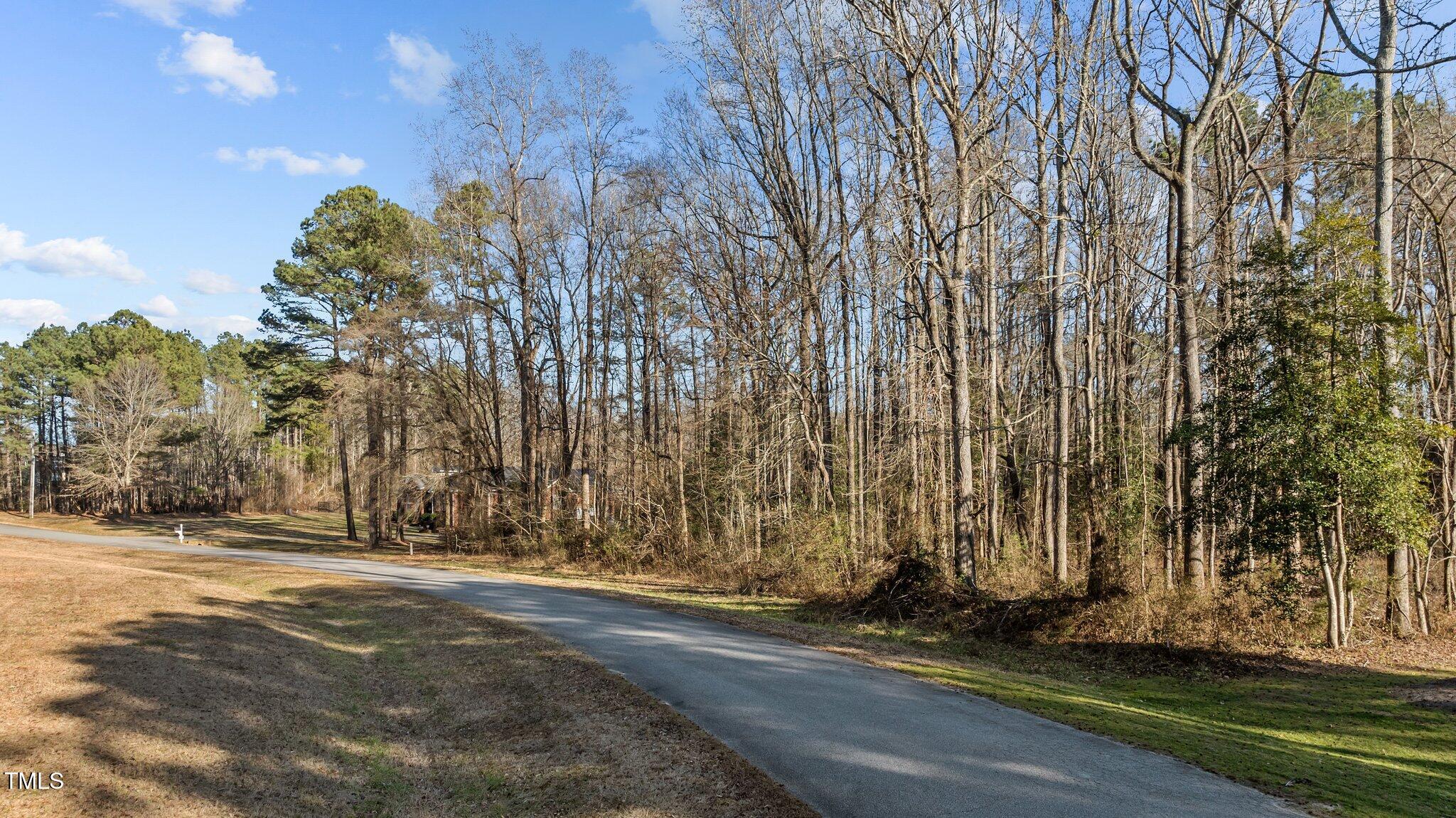 7128 Trappers Court Property Photo 3