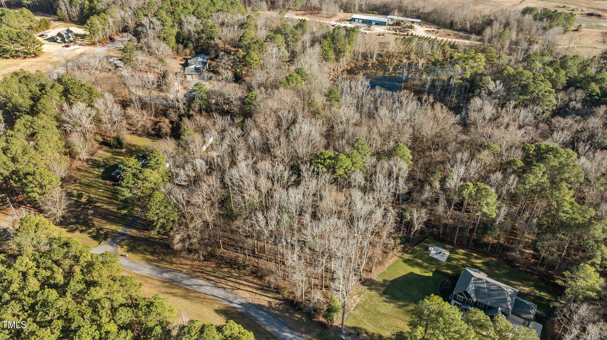 7128 Trappers Court Property Photo 4
