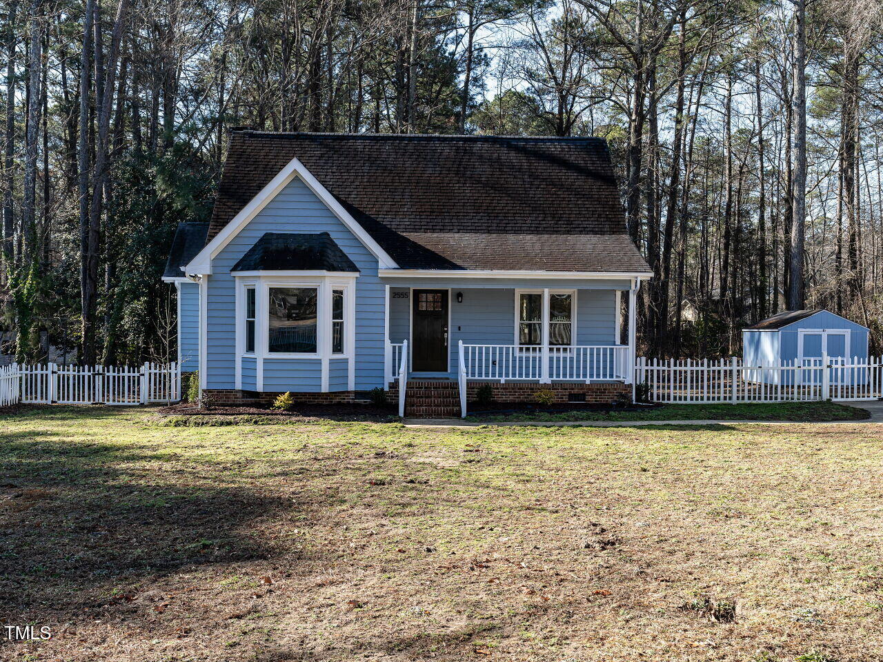 2555 N Shiloh Road Property Photo