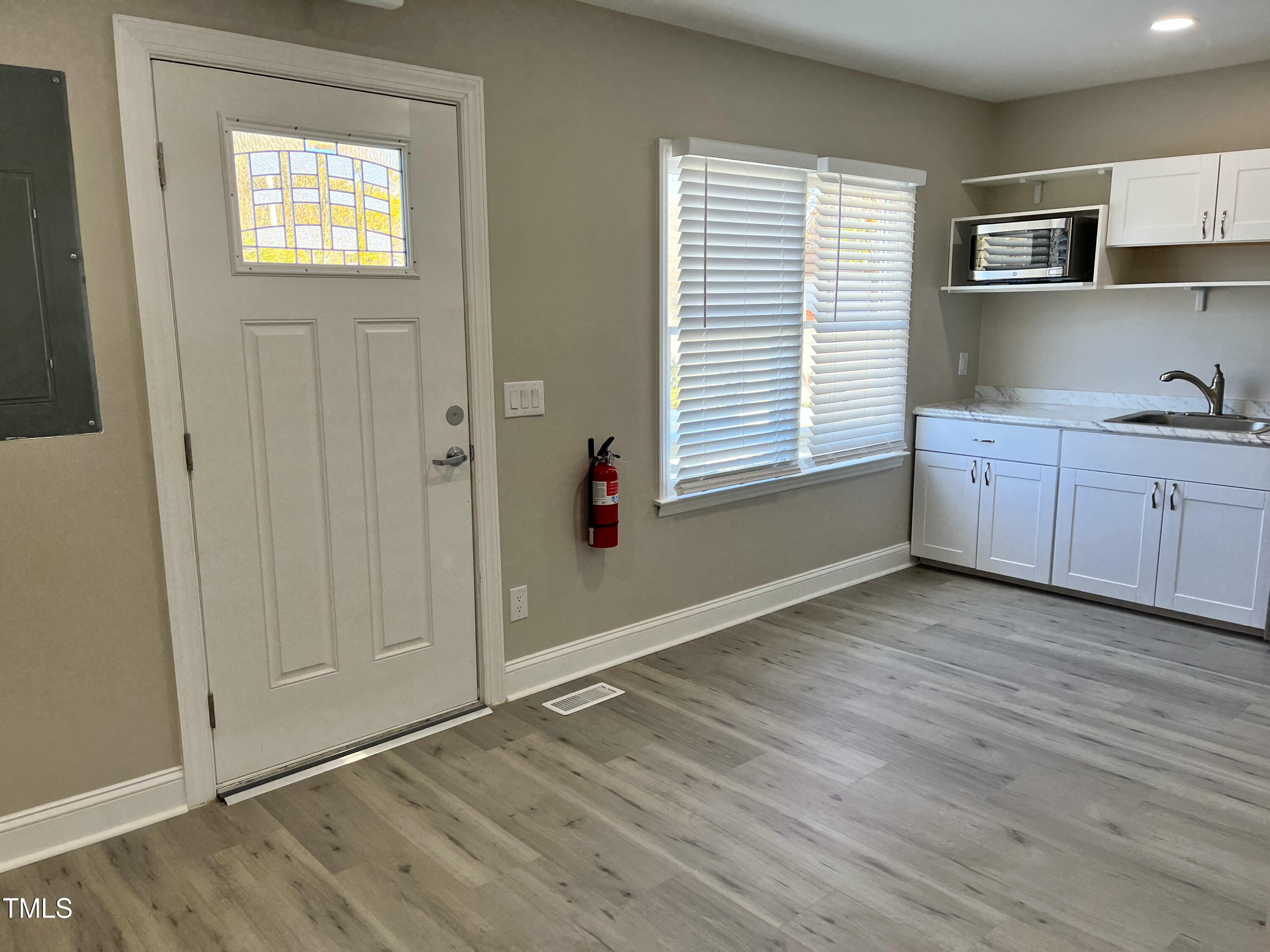 108 Justice Heights Street Property Photo 2