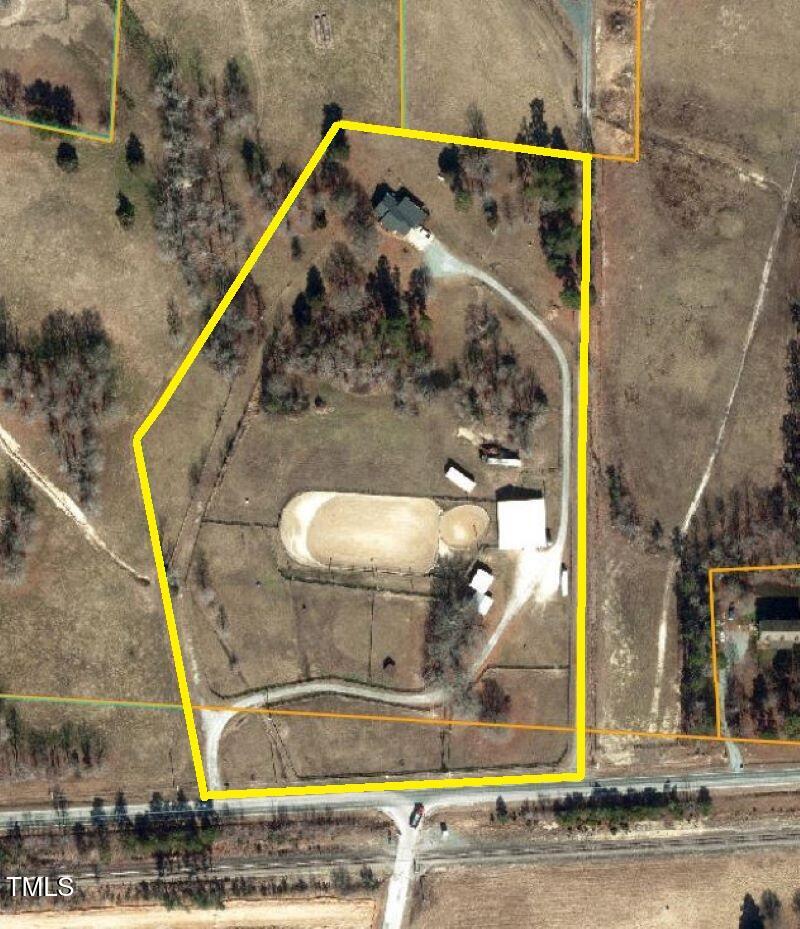7027 Old 421 Road Property Photo