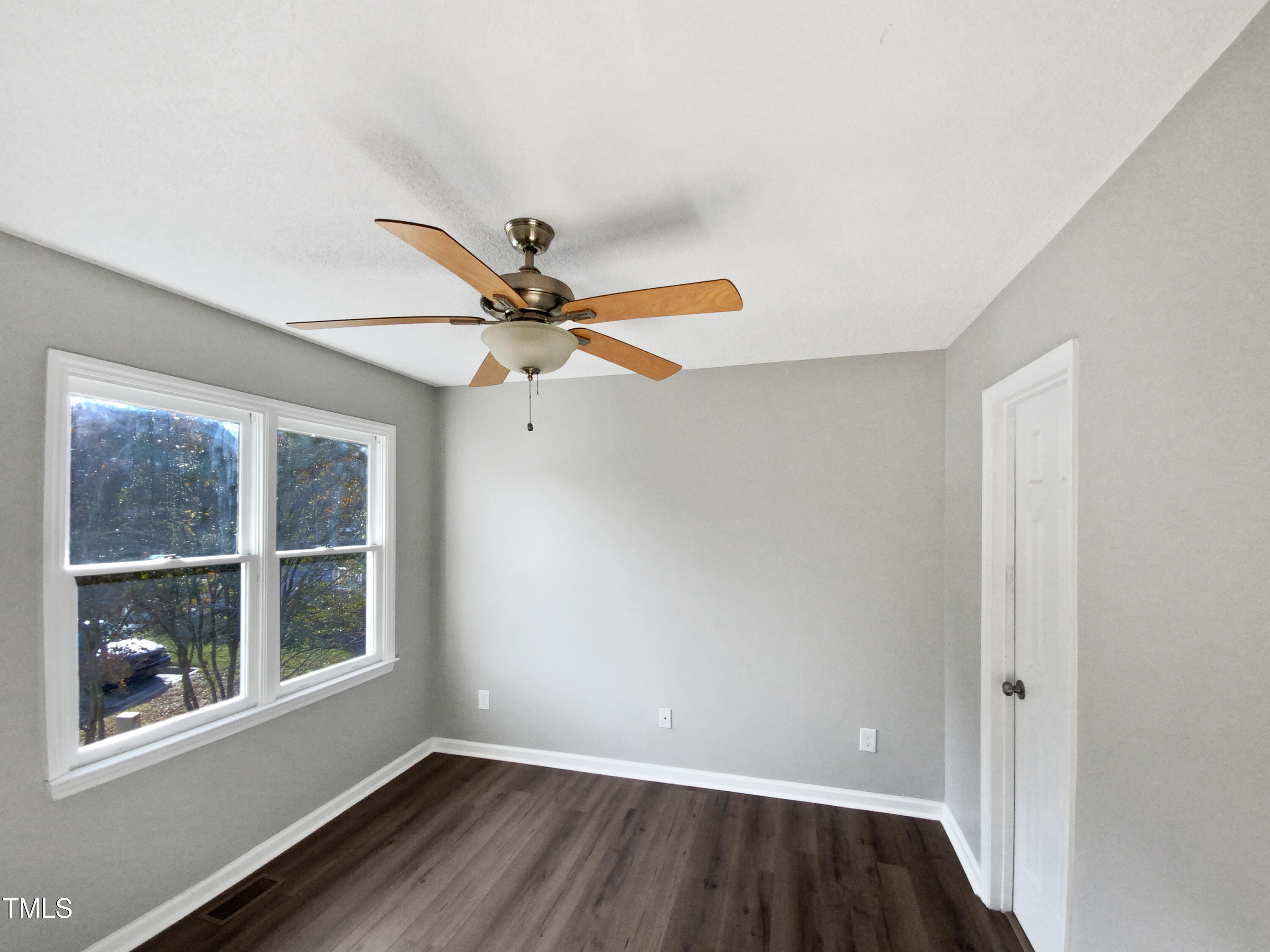 1638 Oakland Hills Way Property Photo 14