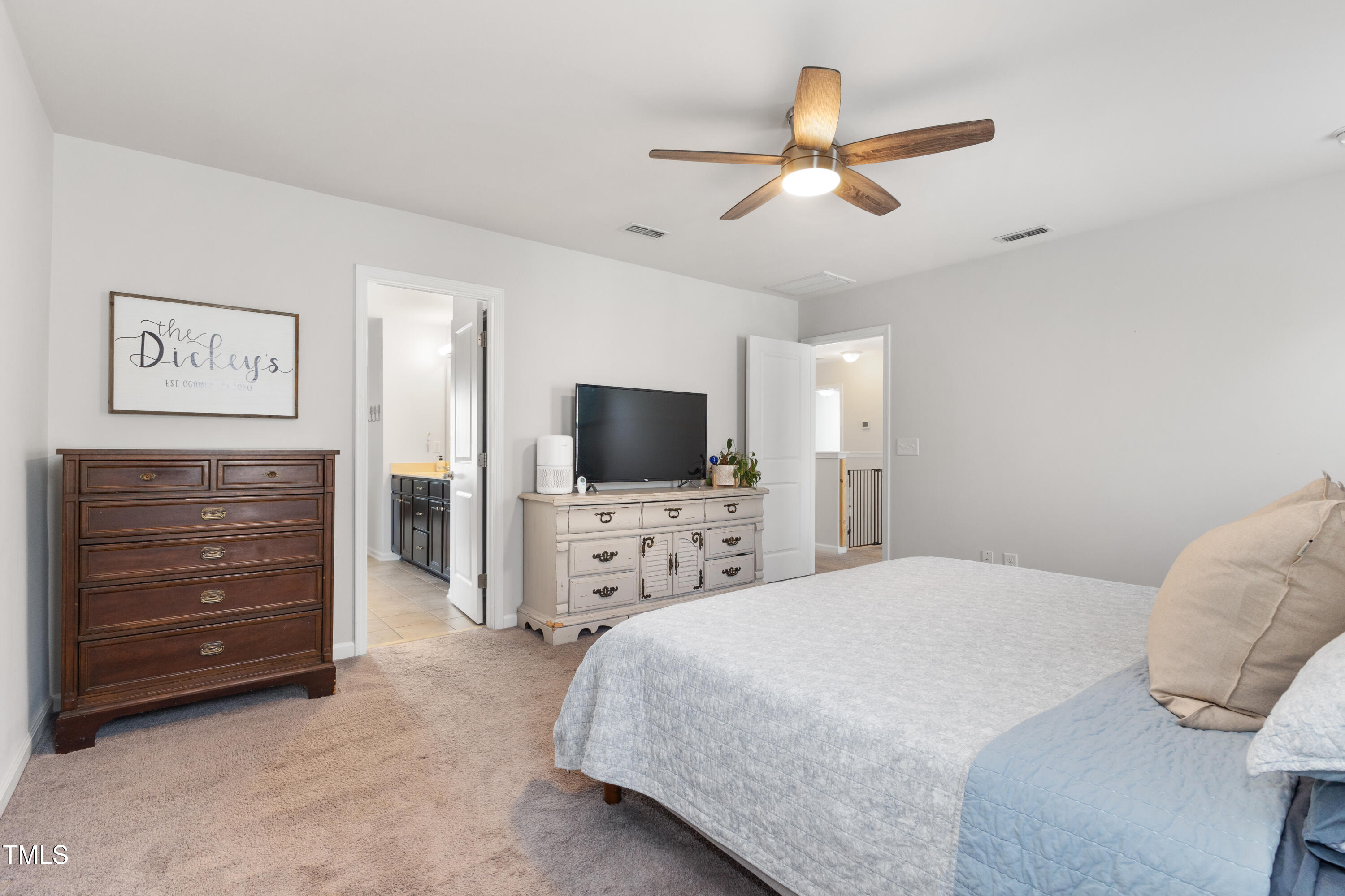 617 Hope Valley Road Property Photo 17