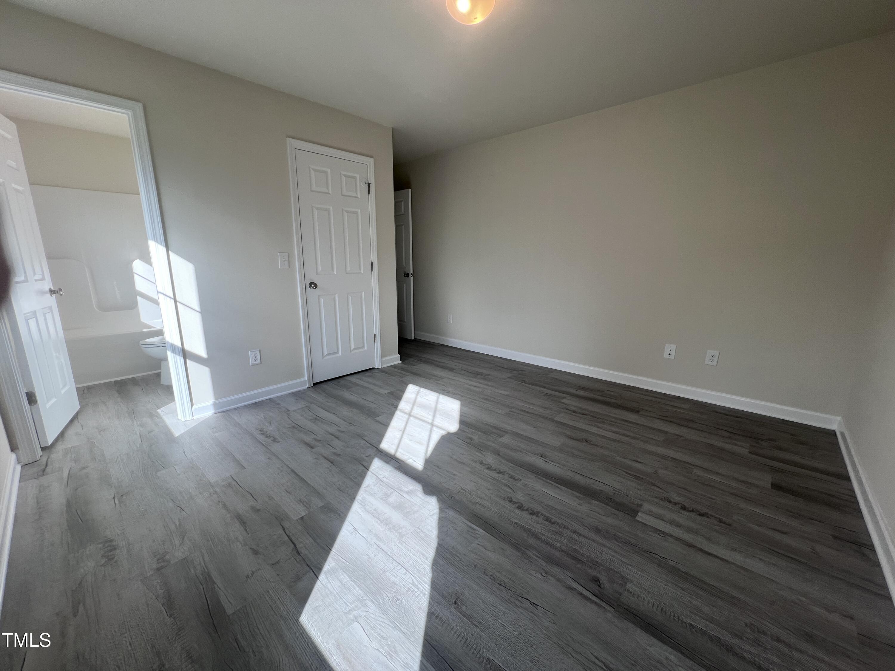 5520 Neuse View Drive Property Photo 16