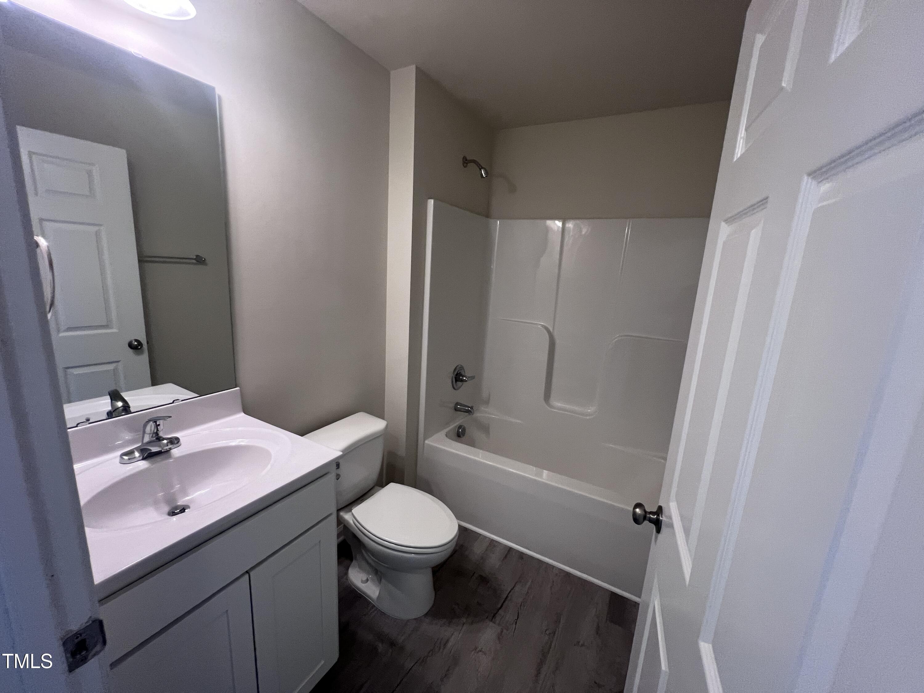 5520 Neuse View Drive Property Photo 23