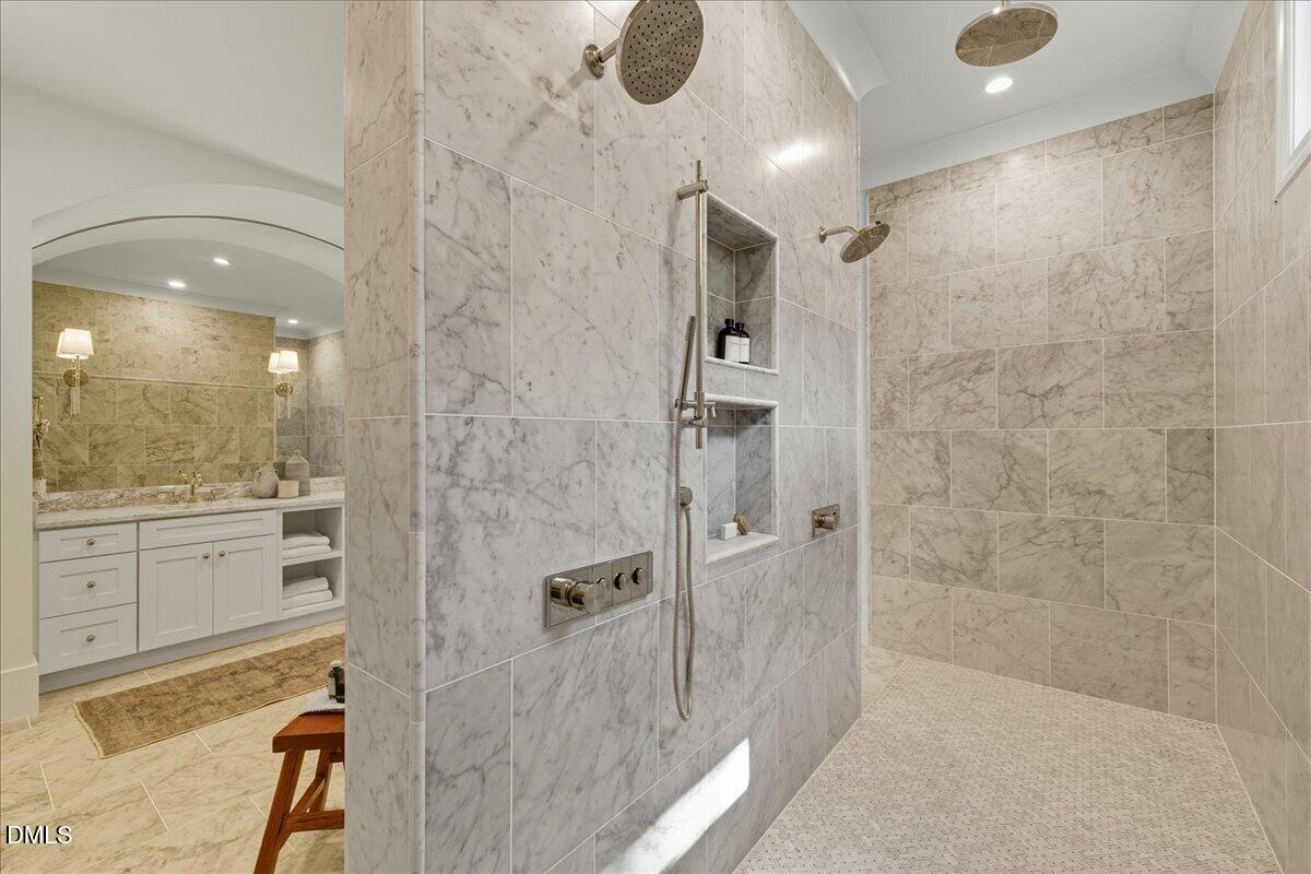 4305 Windsor Place Property Photo 54