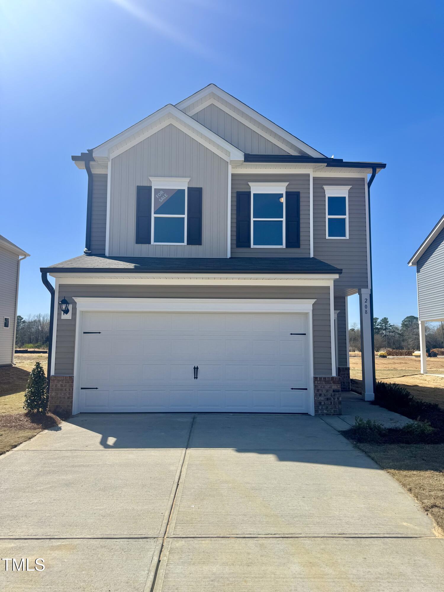208 Bruce Drive Property Photo