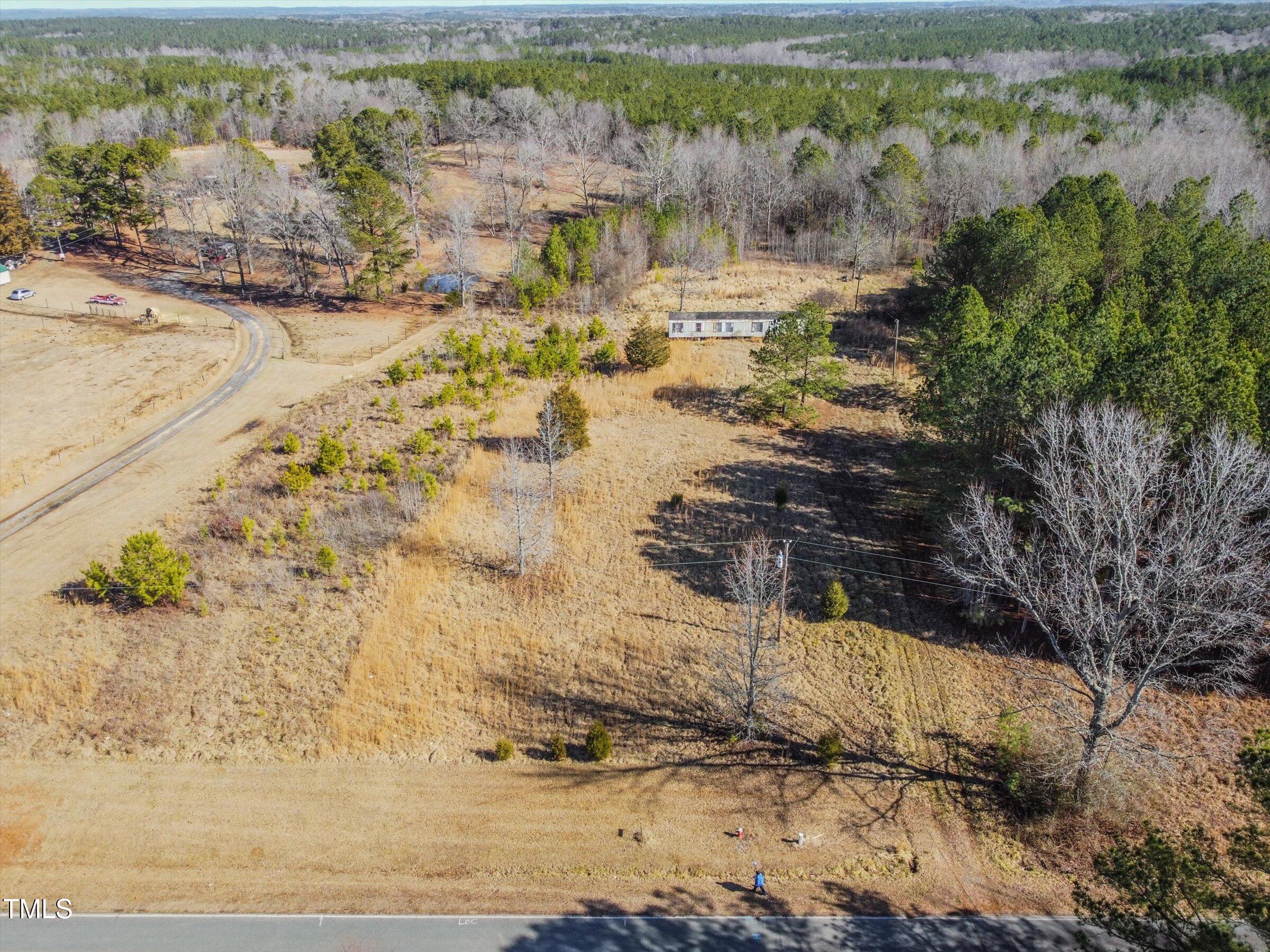 1222 Tempting Church Road Property Photo 5