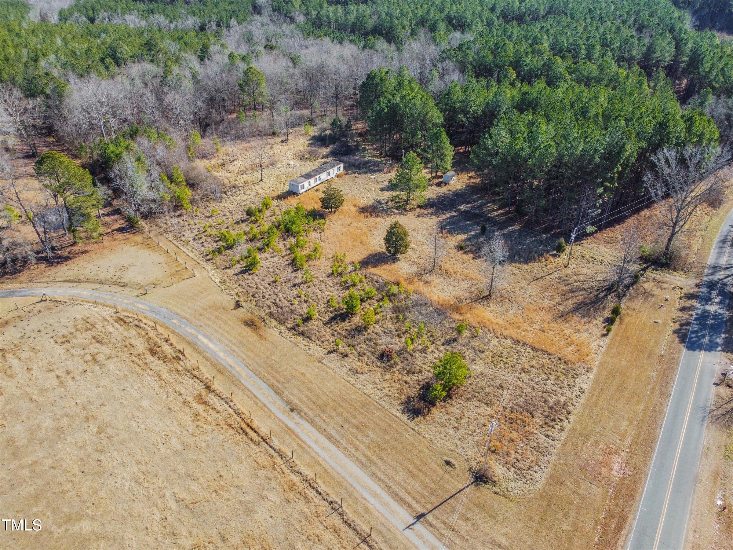 1222 Tempting Church Road Property Photo 10