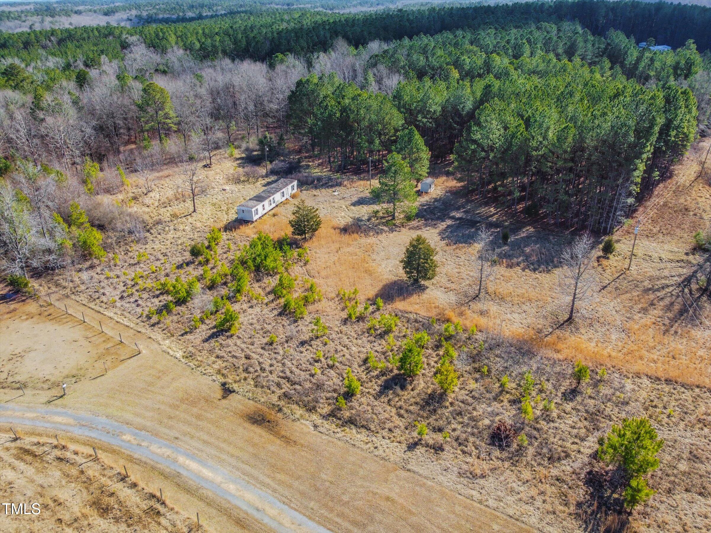 1222 Tempting Church Road Property Photo 13