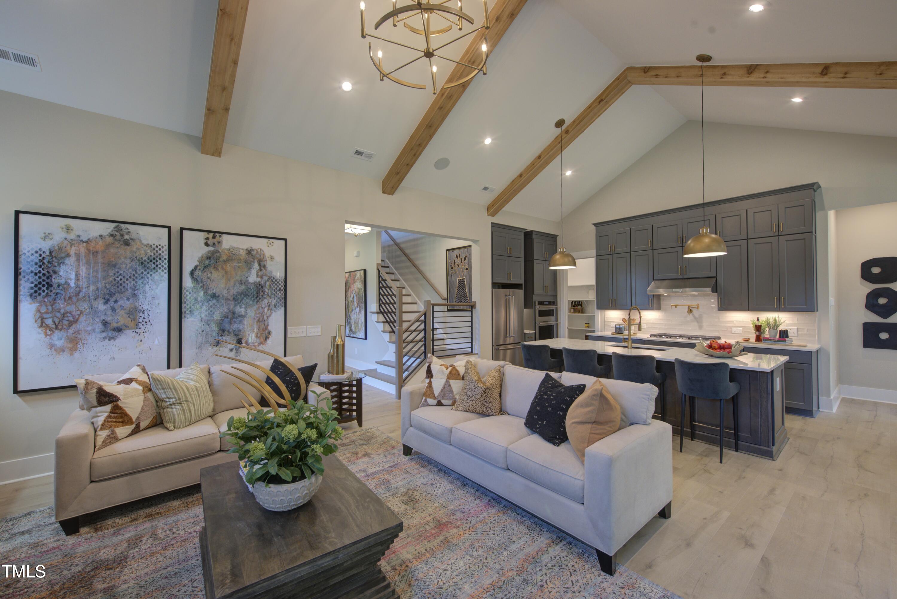 306 Golden Leaf Farms Road Property Photo 3