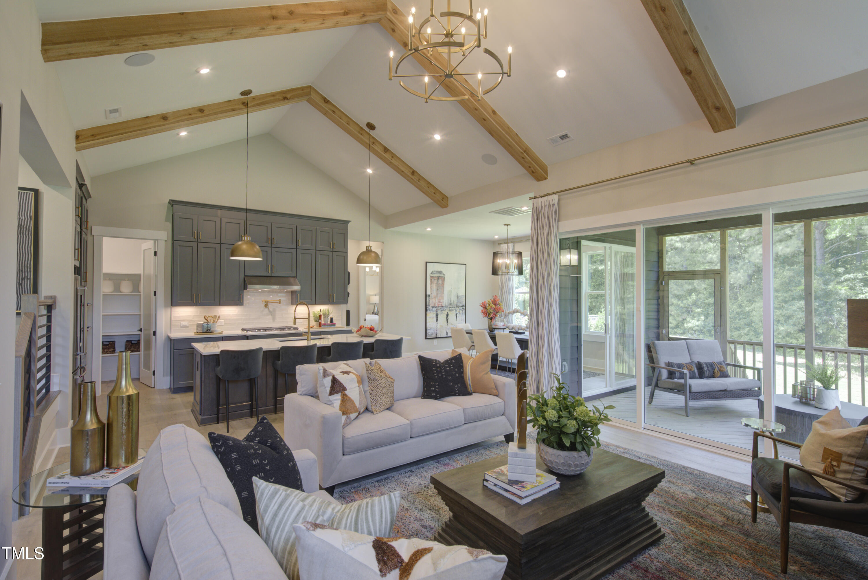 306 Golden Leaf Farms Road Property Photo 4