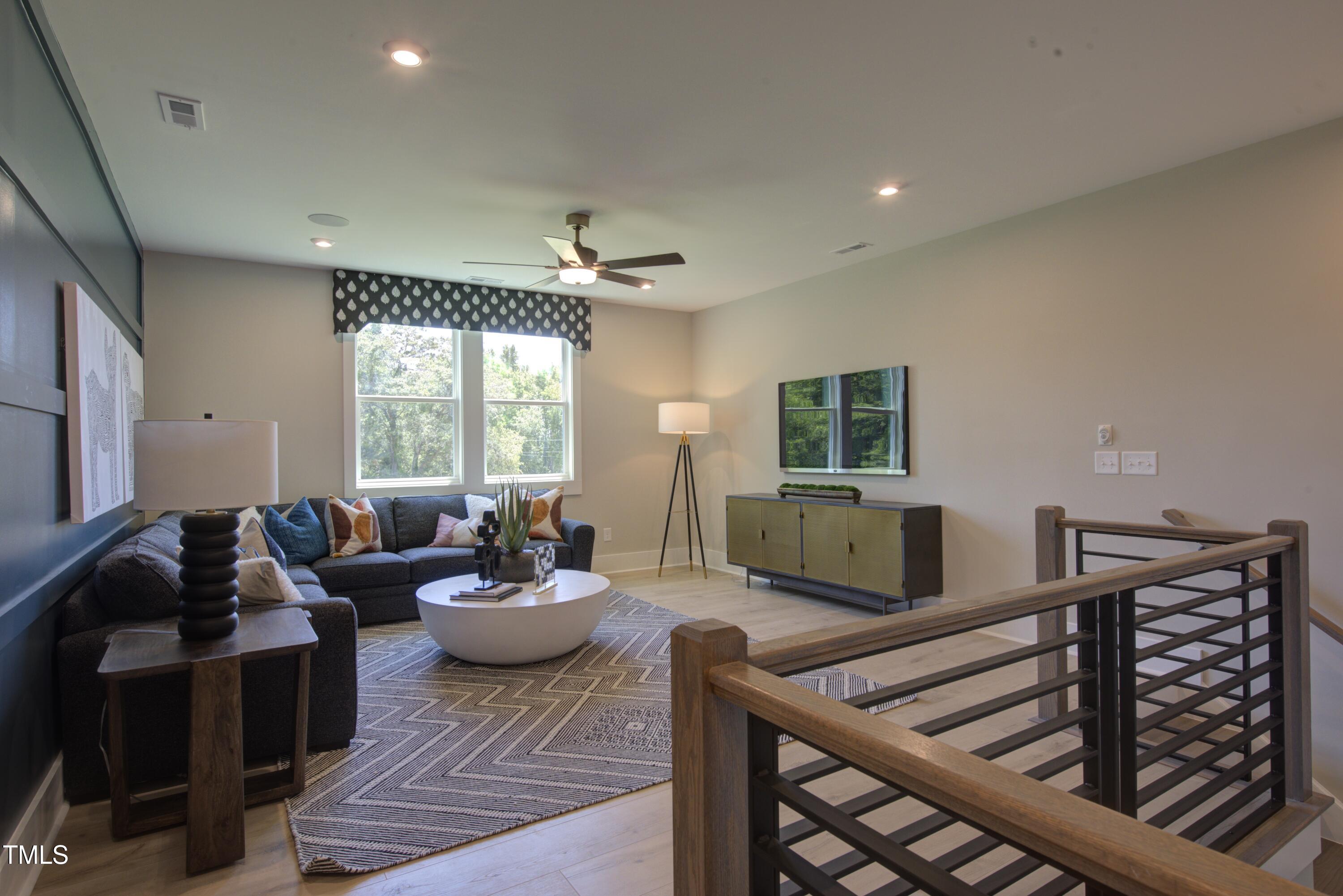 306 Golden Leaf Farms Road Property Photo 13