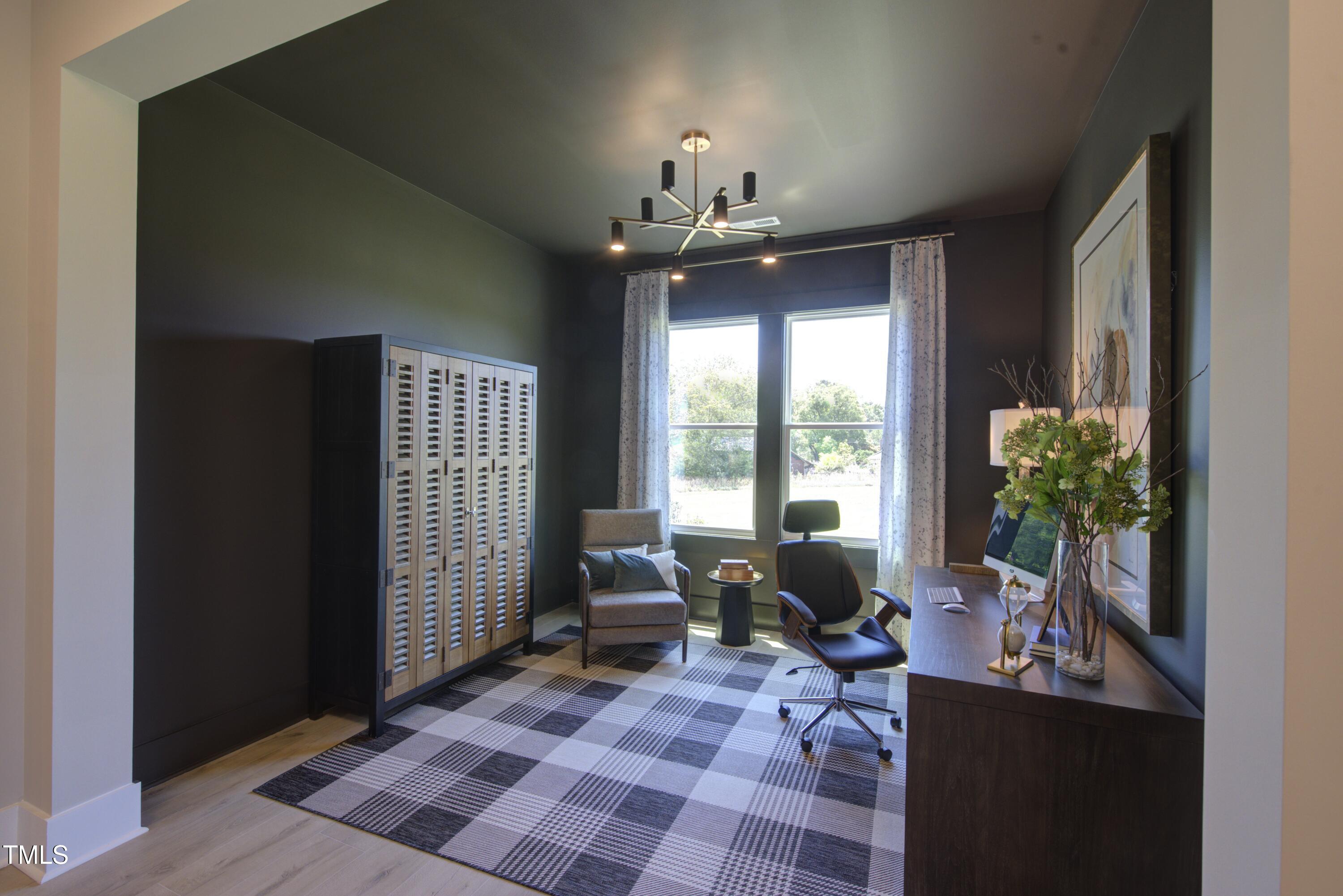 306 Golden Leaf Farms Road Property Photo 16