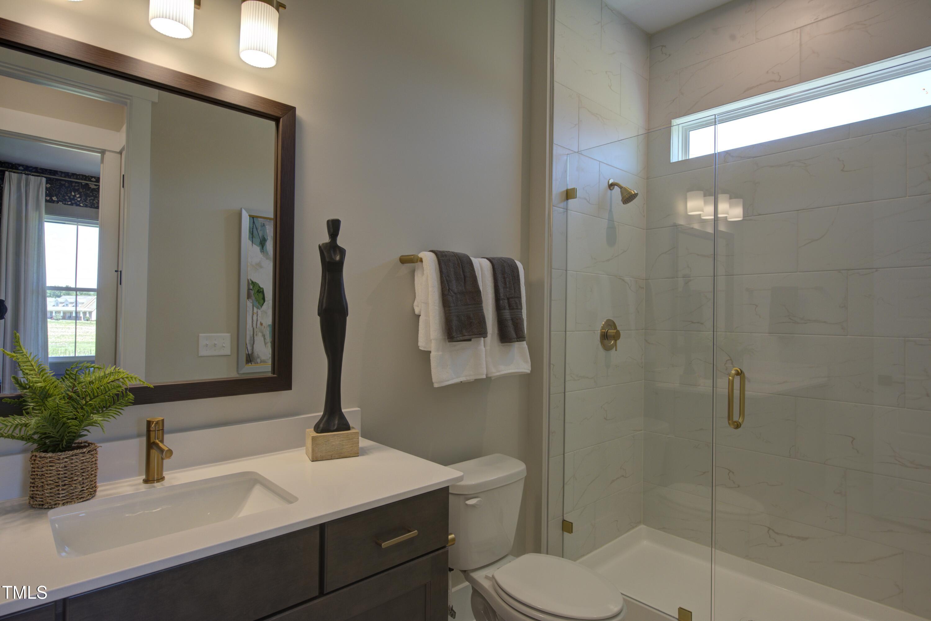 306 Golden Leaf Farms Road Property Photo 18