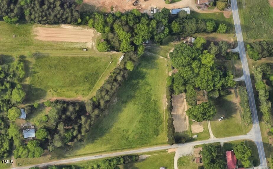 709 Brigham Road Property Photo 24