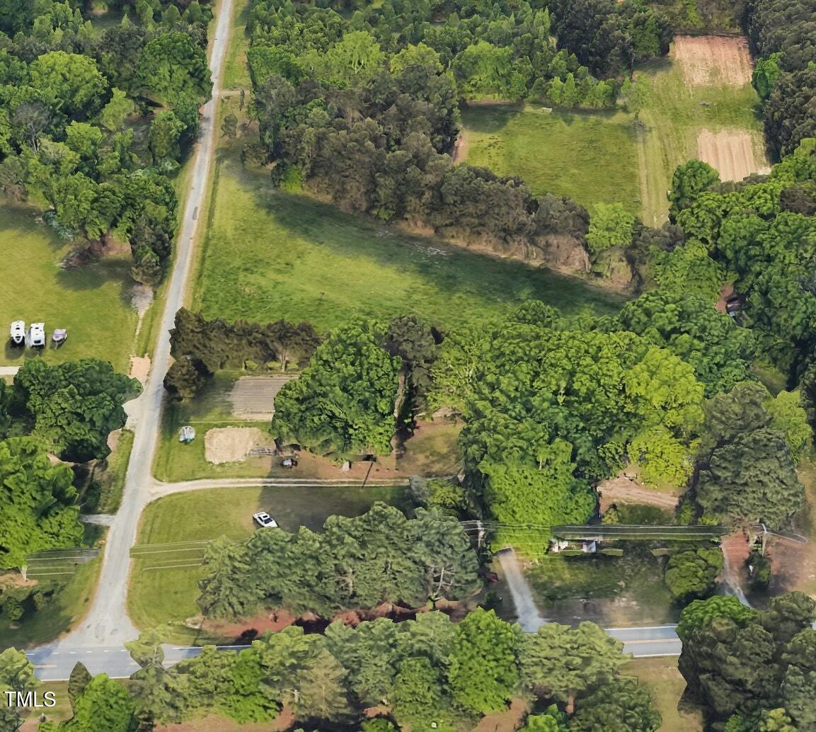 709 Brigham Road Property Photo 27