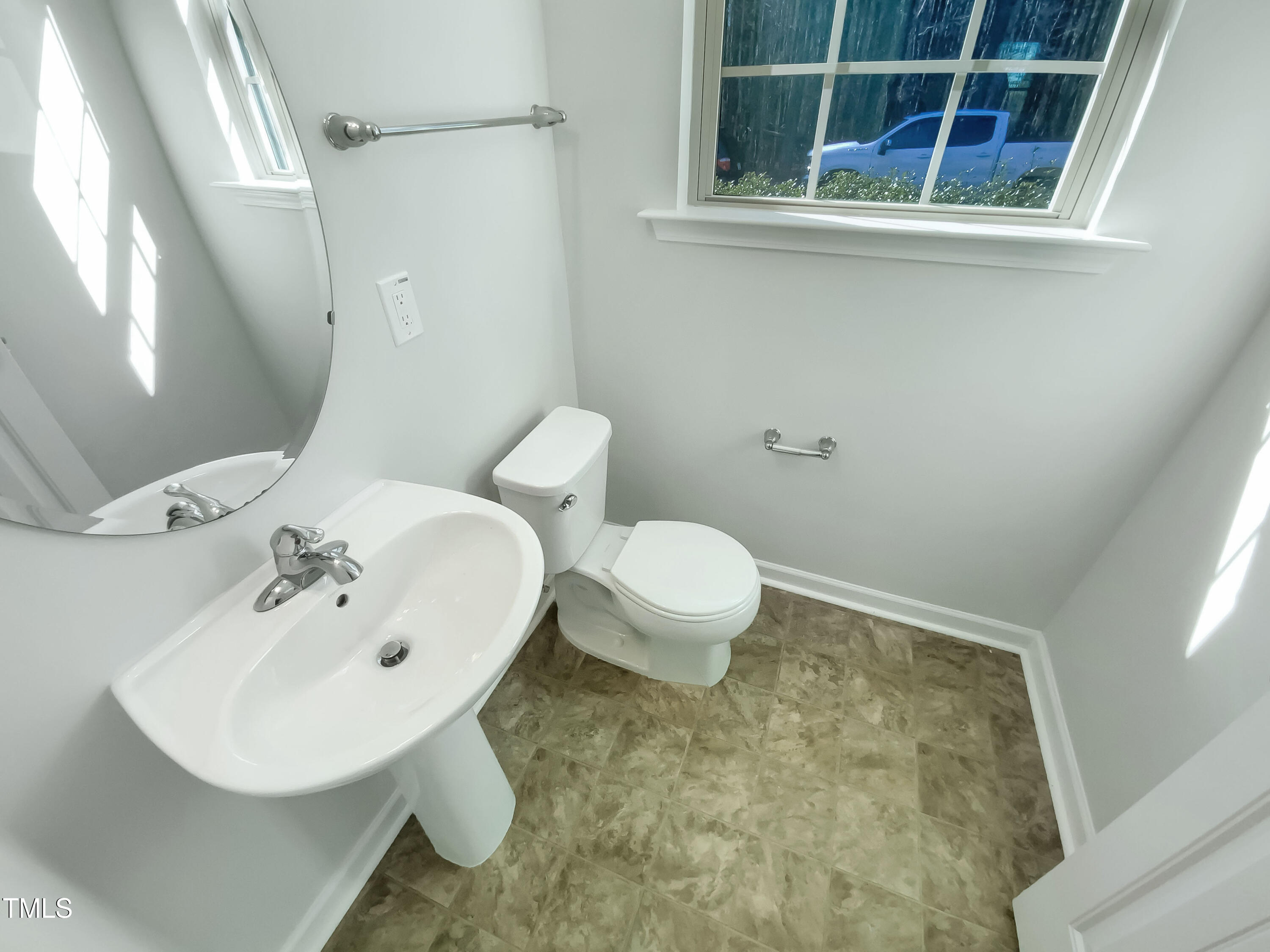 1424 Elk Falls Drive Property Photo 16