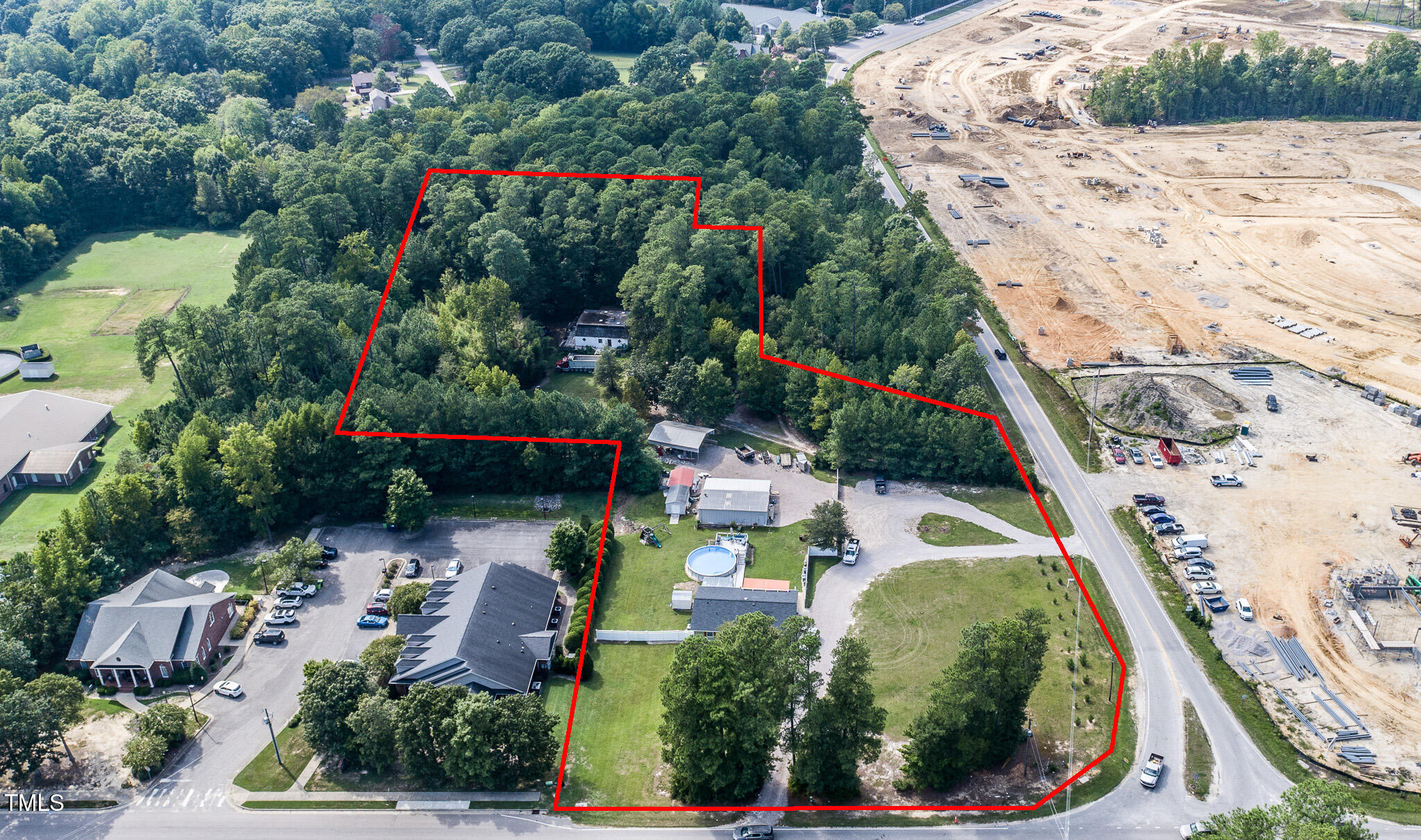 7416 Forestville Road Property Photo 4