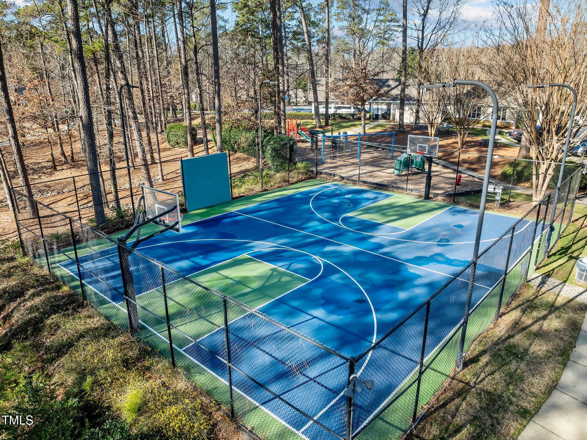 15 Golfers Ridge Court Property Photo 18