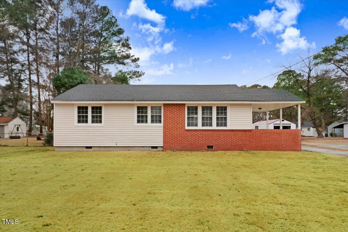 1305 Robin Street Property Photo