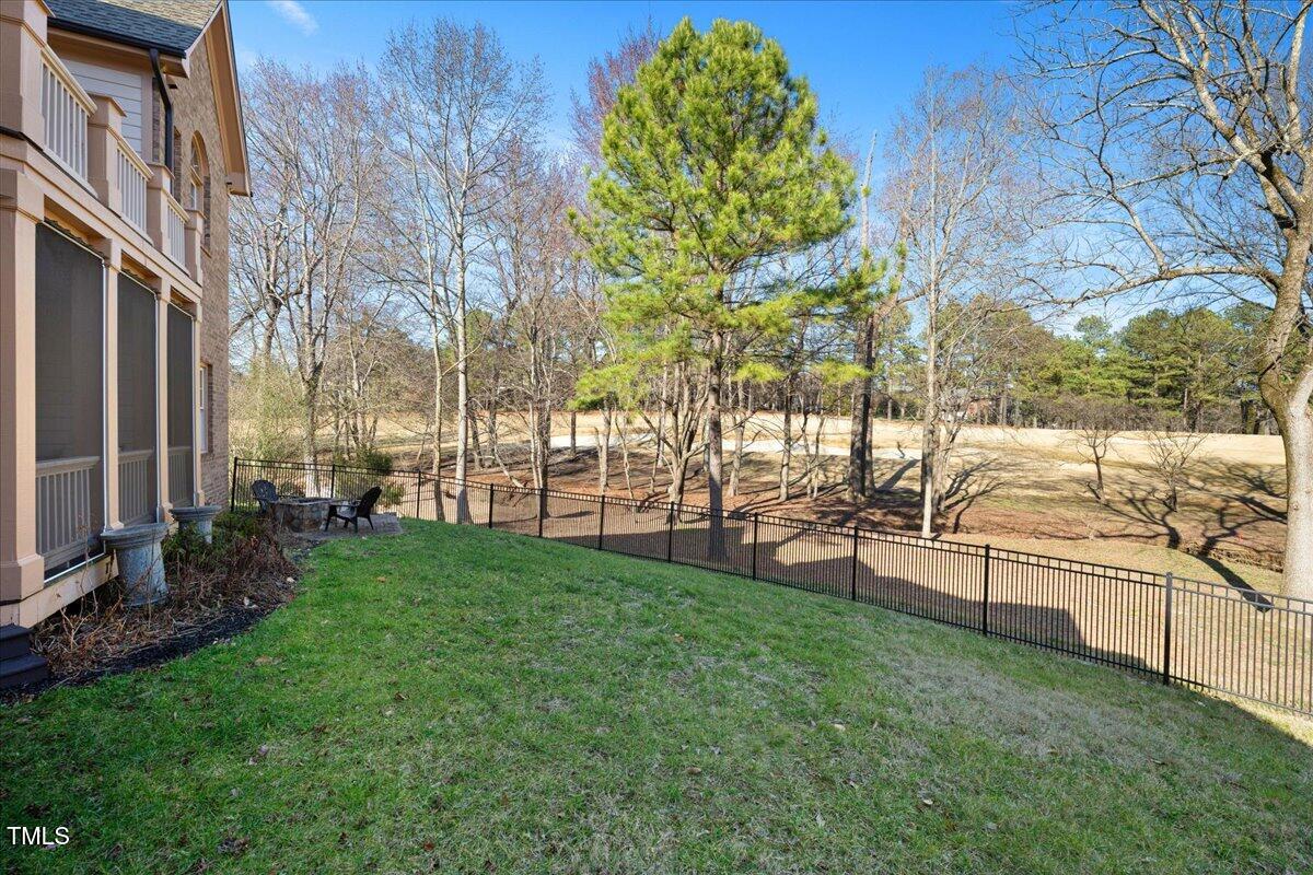 2933 Elmfield Street Property Photo 52