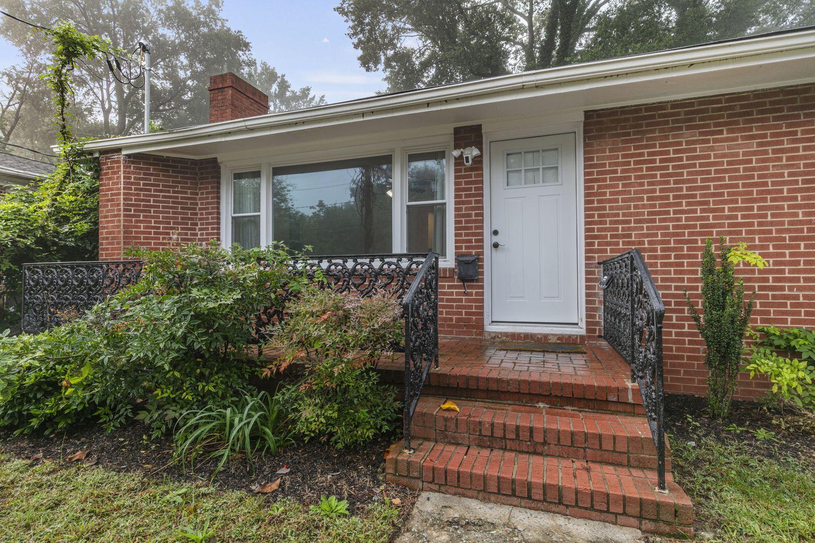 1006 Linwood Avenue Property Photo 2