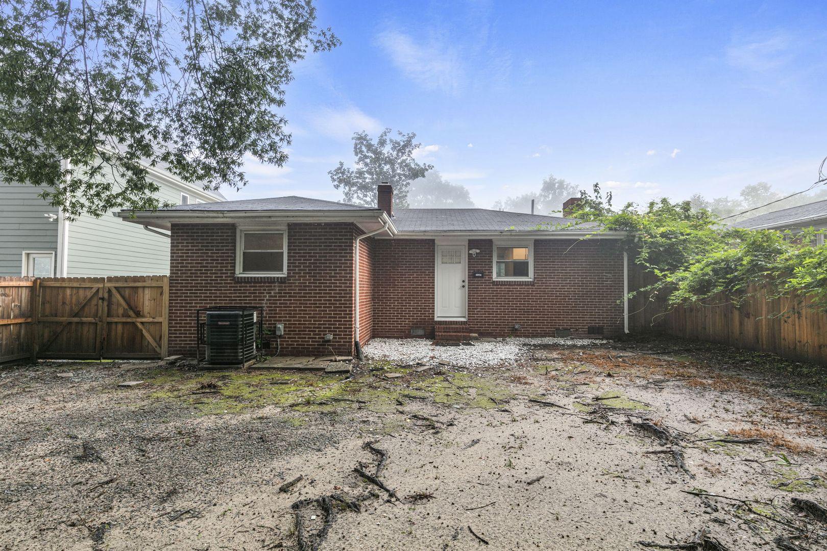 1006 Linwood Avenue Property Photo 6