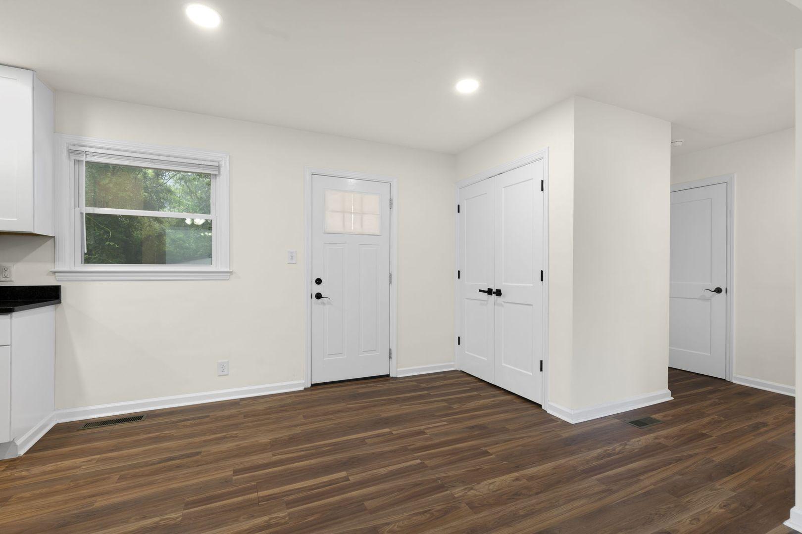 1006 Linwood Avenue Property Photo 18