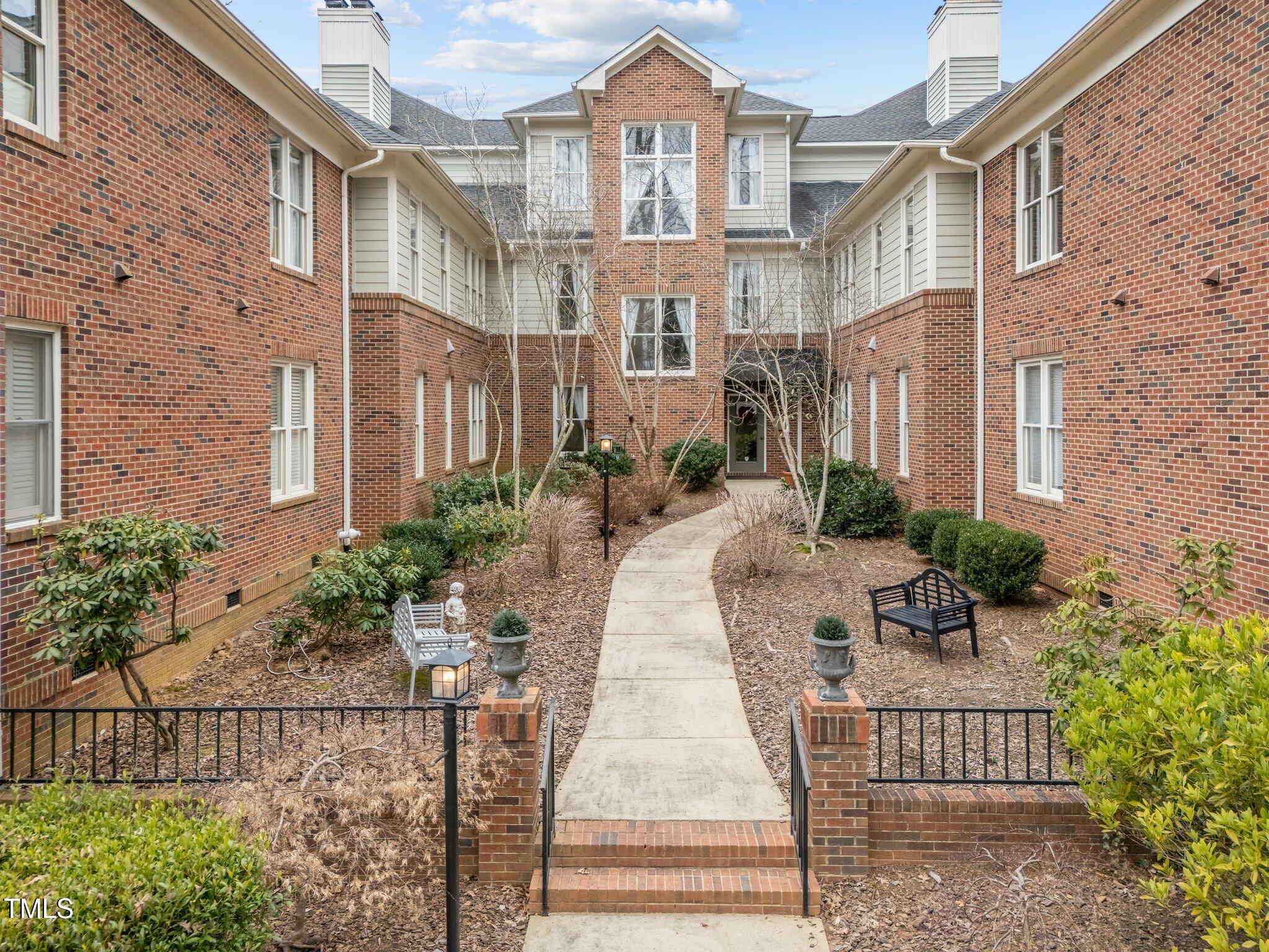 100 Edenburgh Condos Real Estate Listings Main Image