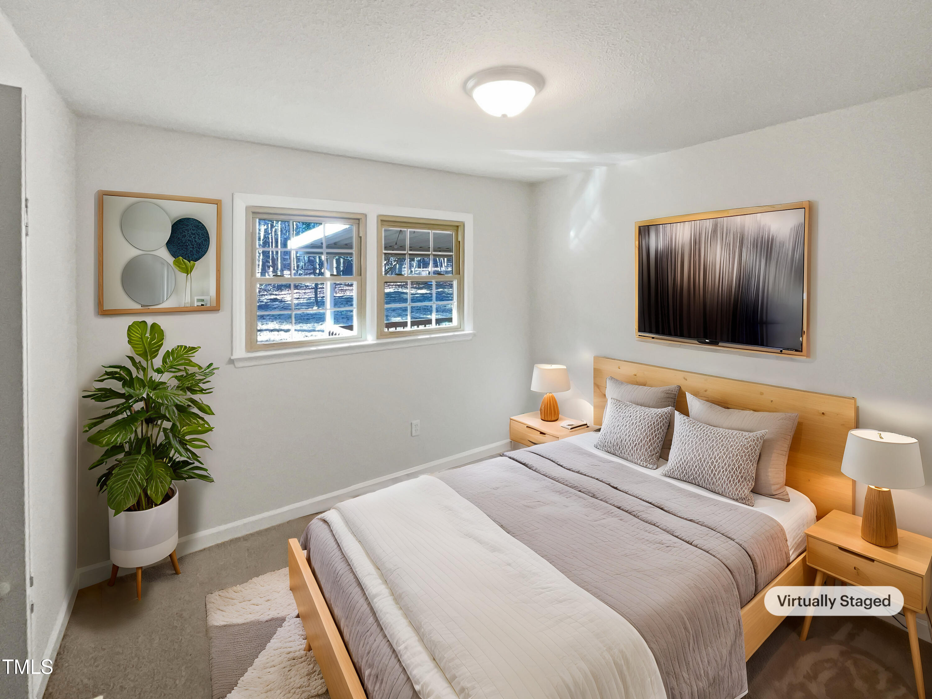6423 Whitt Road Property Photo 4