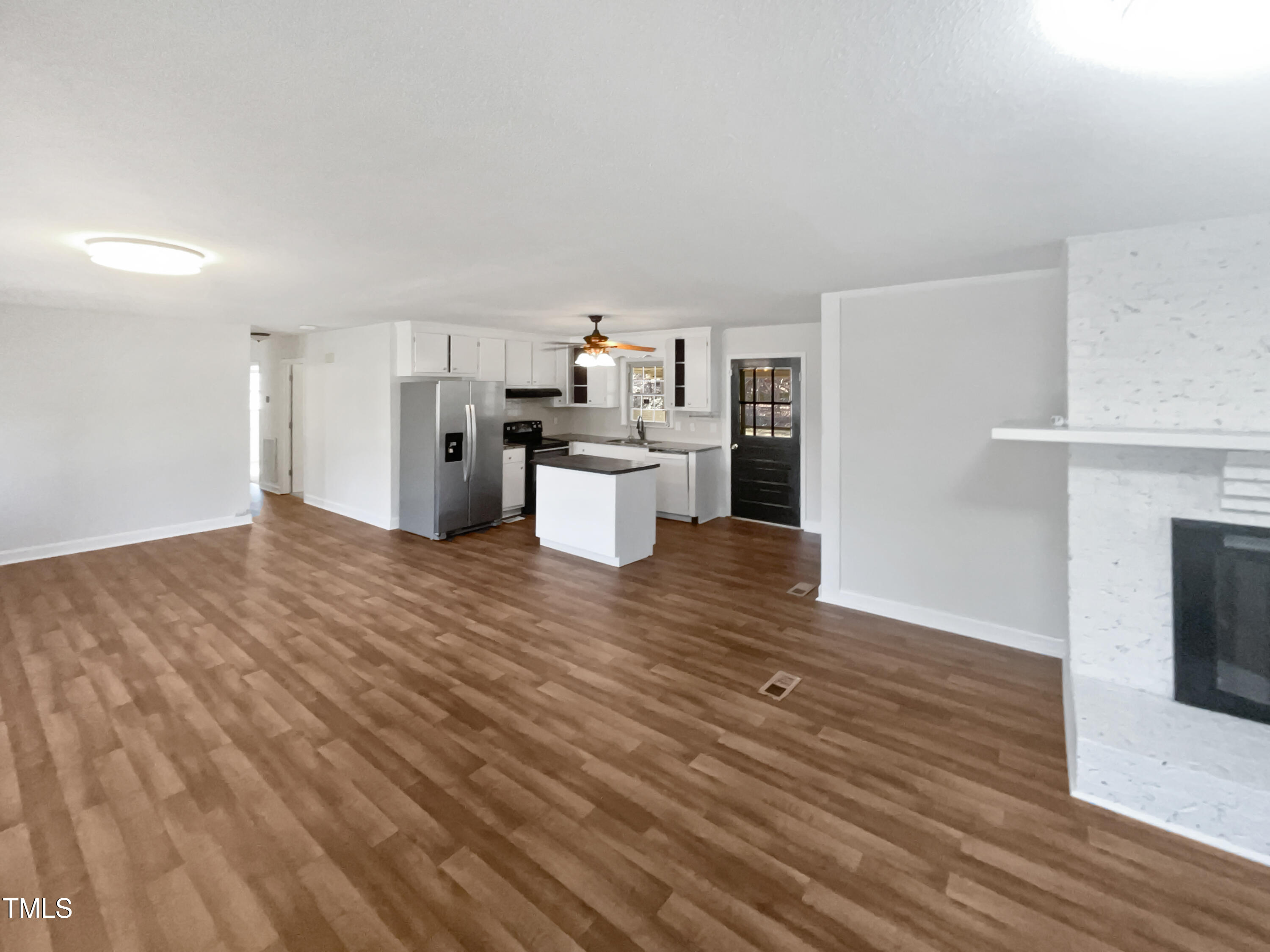 6423 Whitt Road Property Photo 10