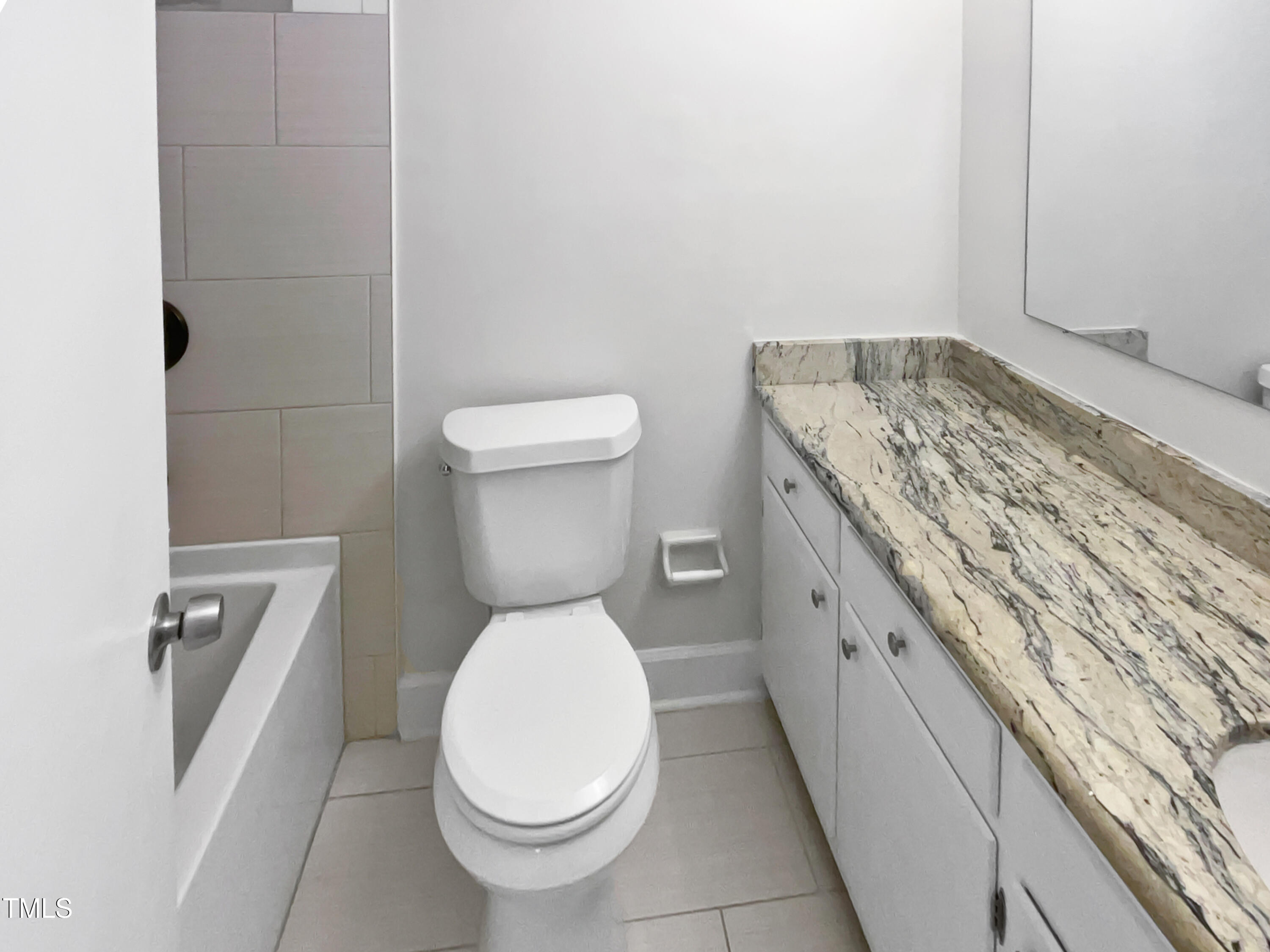 6423 Whitt Road Property Photo 14