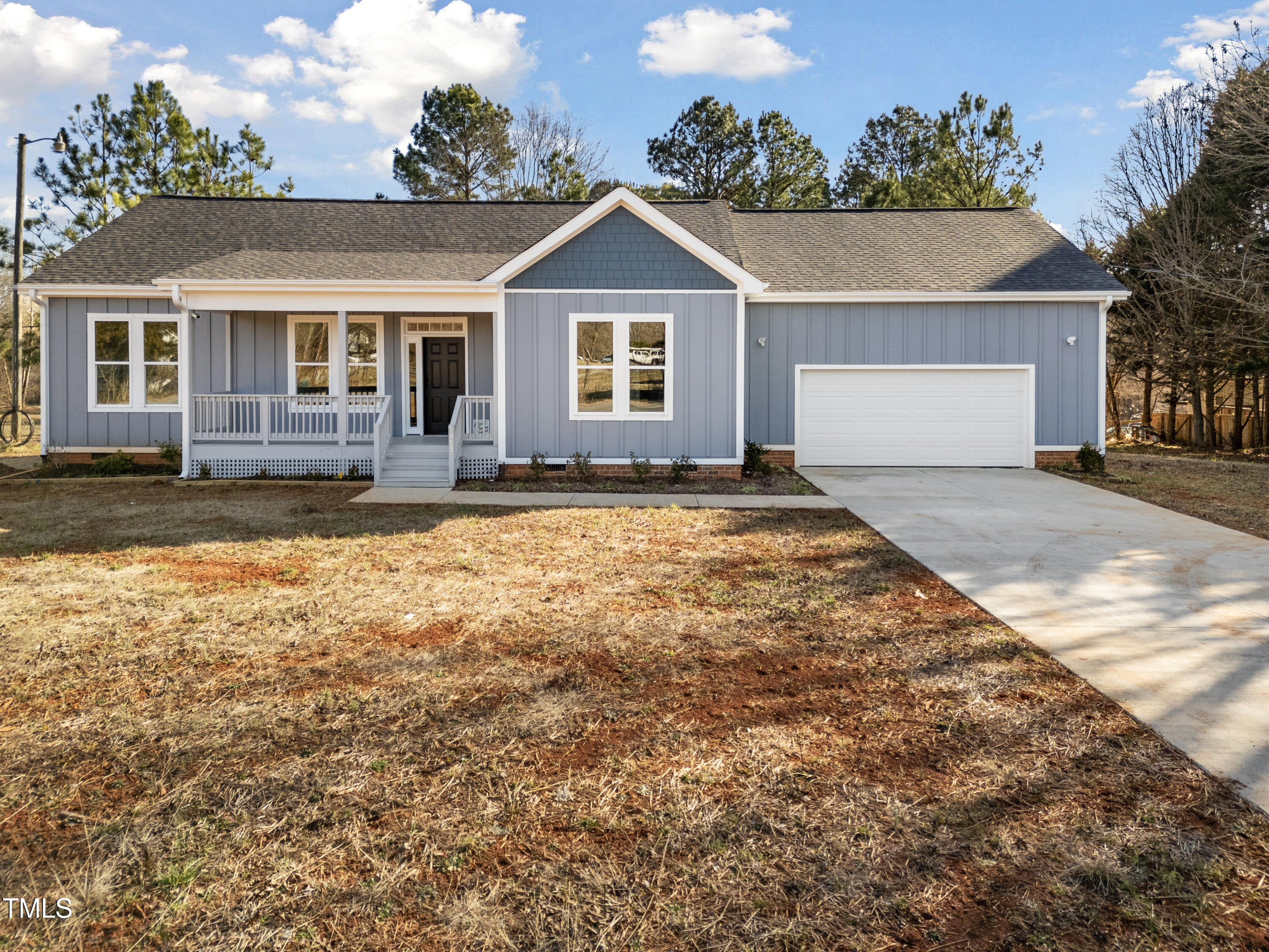 1915 Lambert Road Property Photo