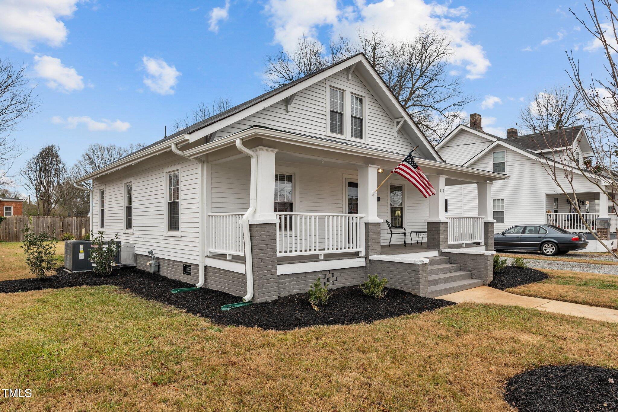 111 N Marshall Street Property Photo