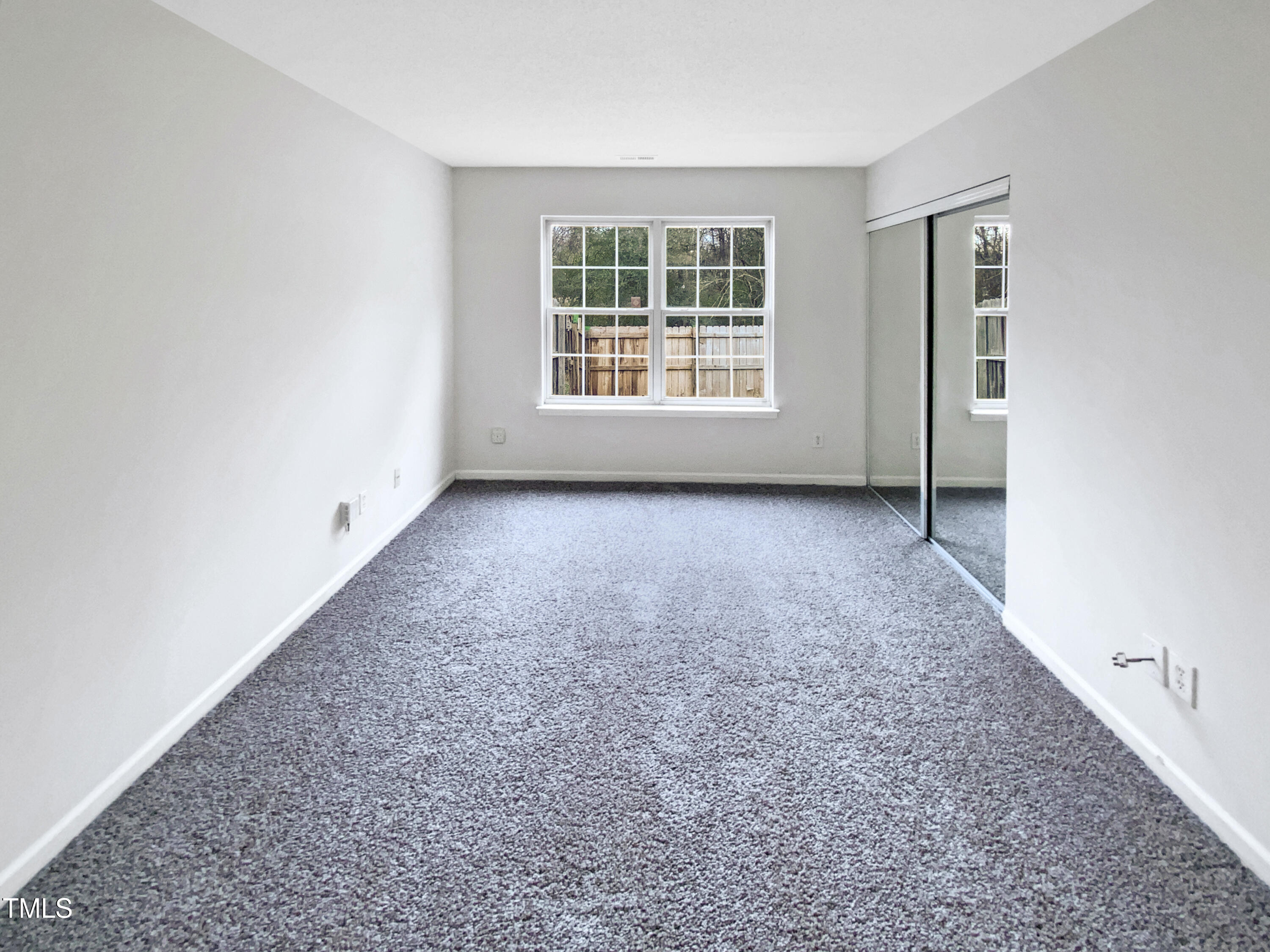 1628 Beacon Village Drive Property Photo 12