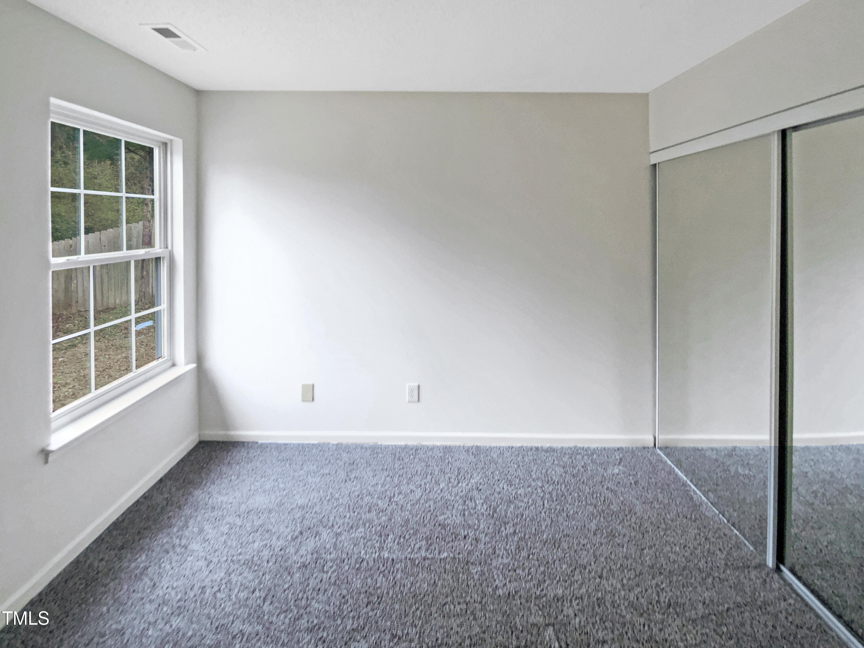 1628 Beacon Village Drive Property Photo 14