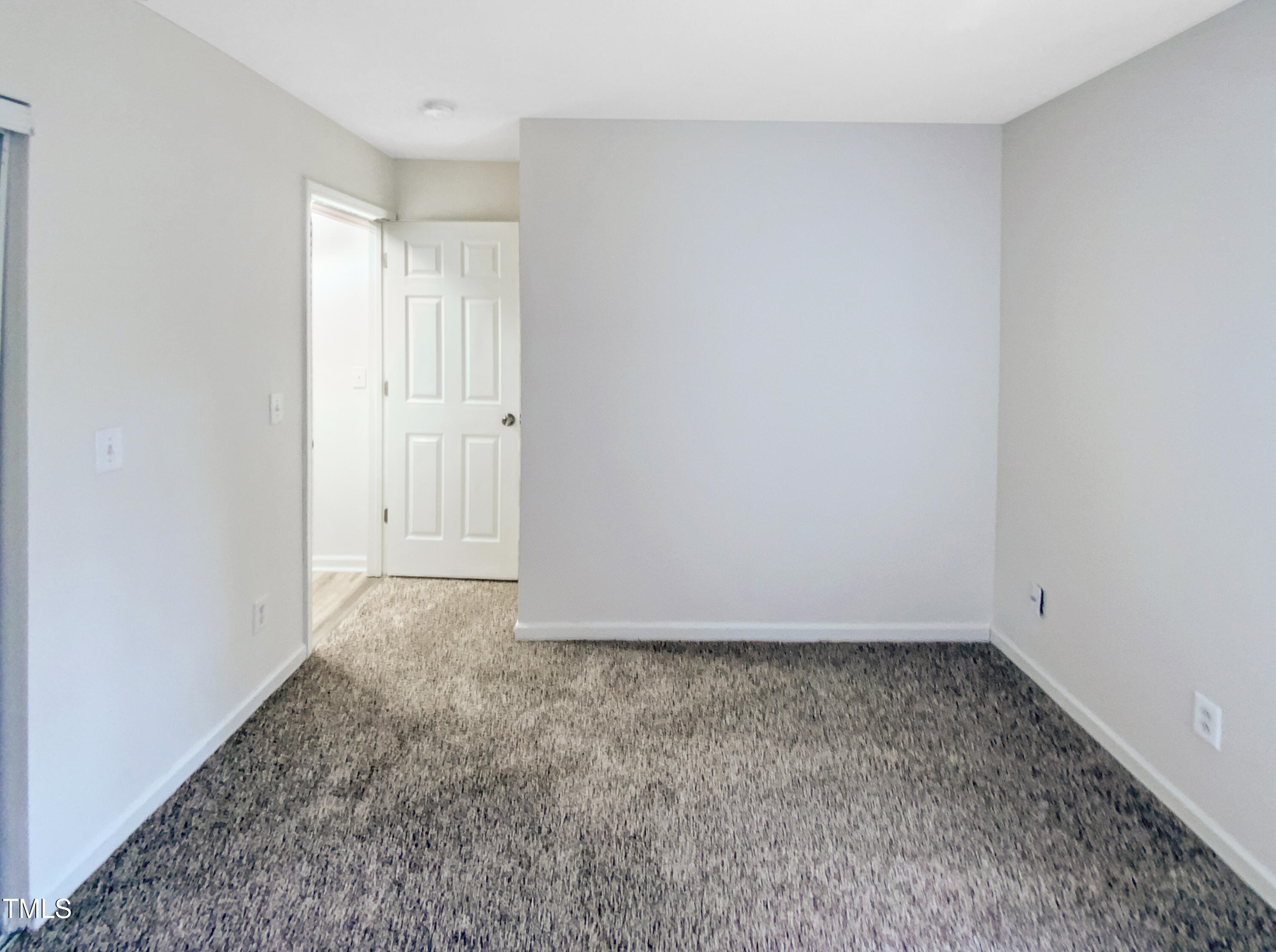 1628 Beacon Village Drive Property Photo 15