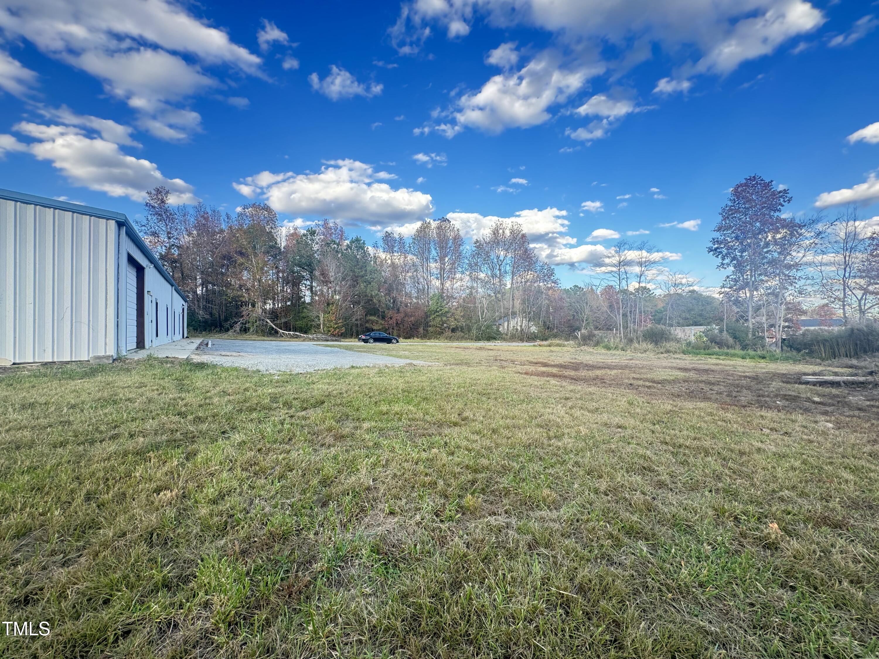 1609 Atkins Road Property Photo 8