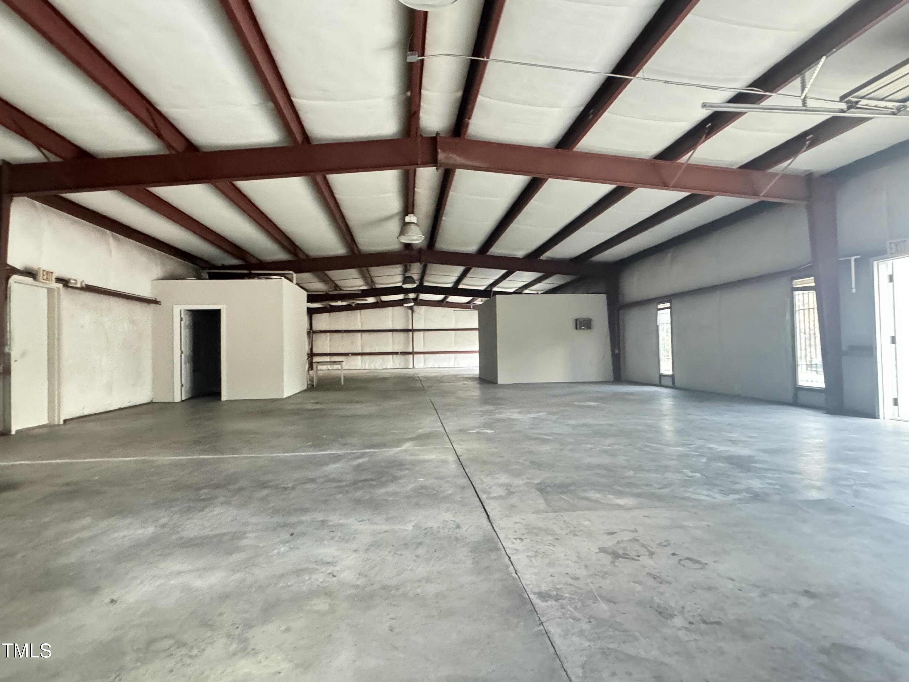 1609 Atkins Road Property Photo 12