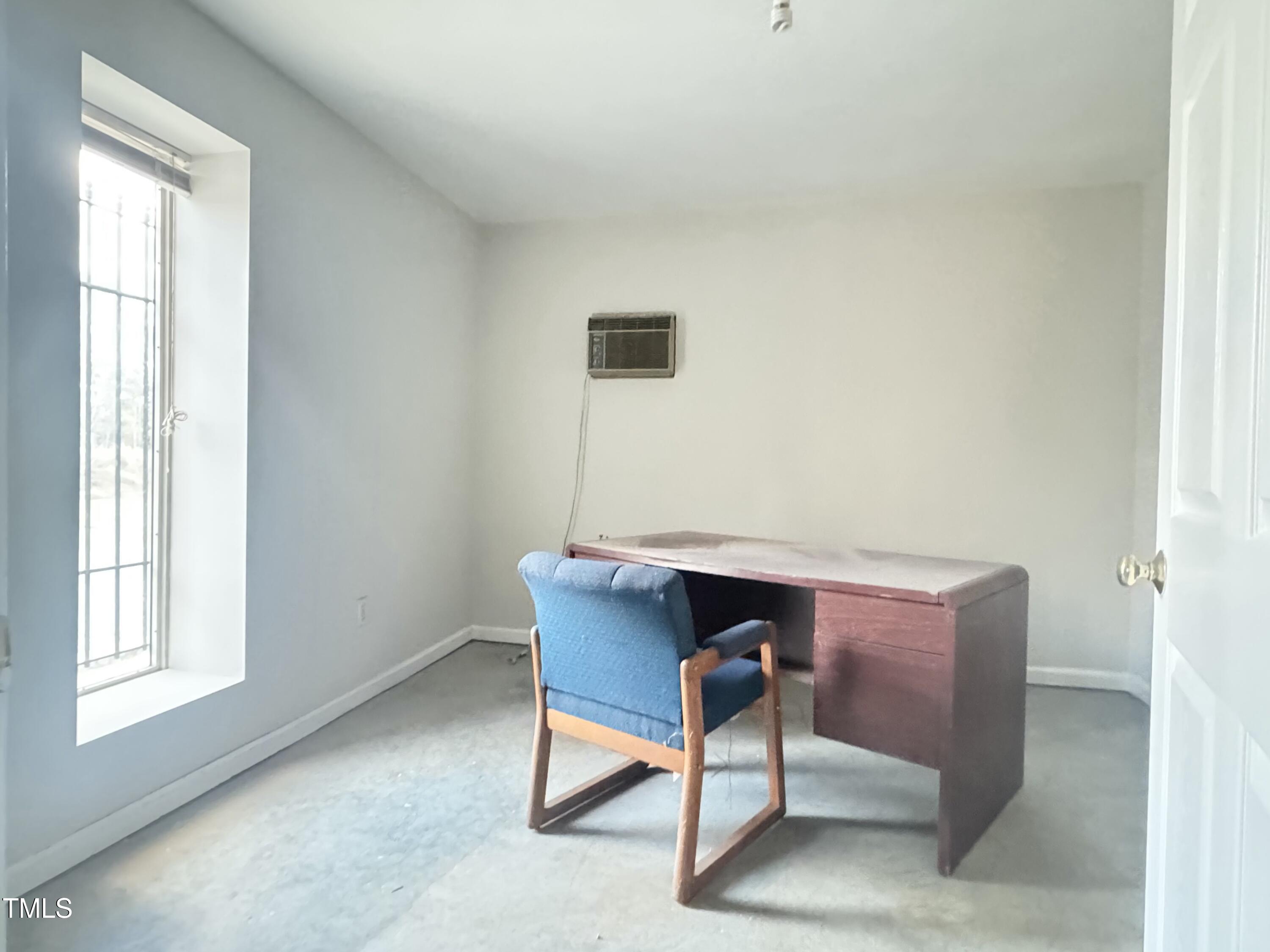 1609 Atkins Road Property Photo 14